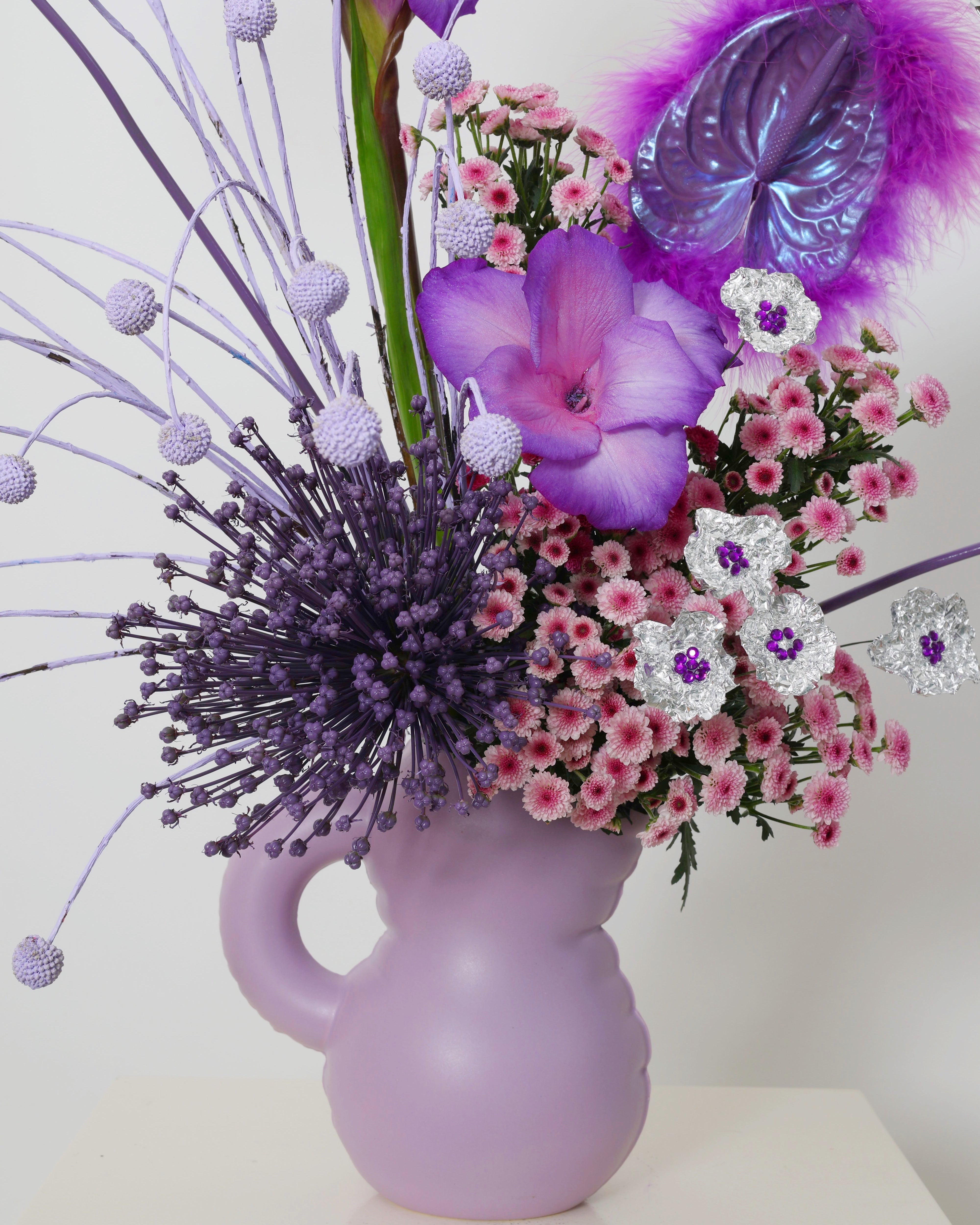 COUTURE VIOLET - VASE ARRANGEMENT