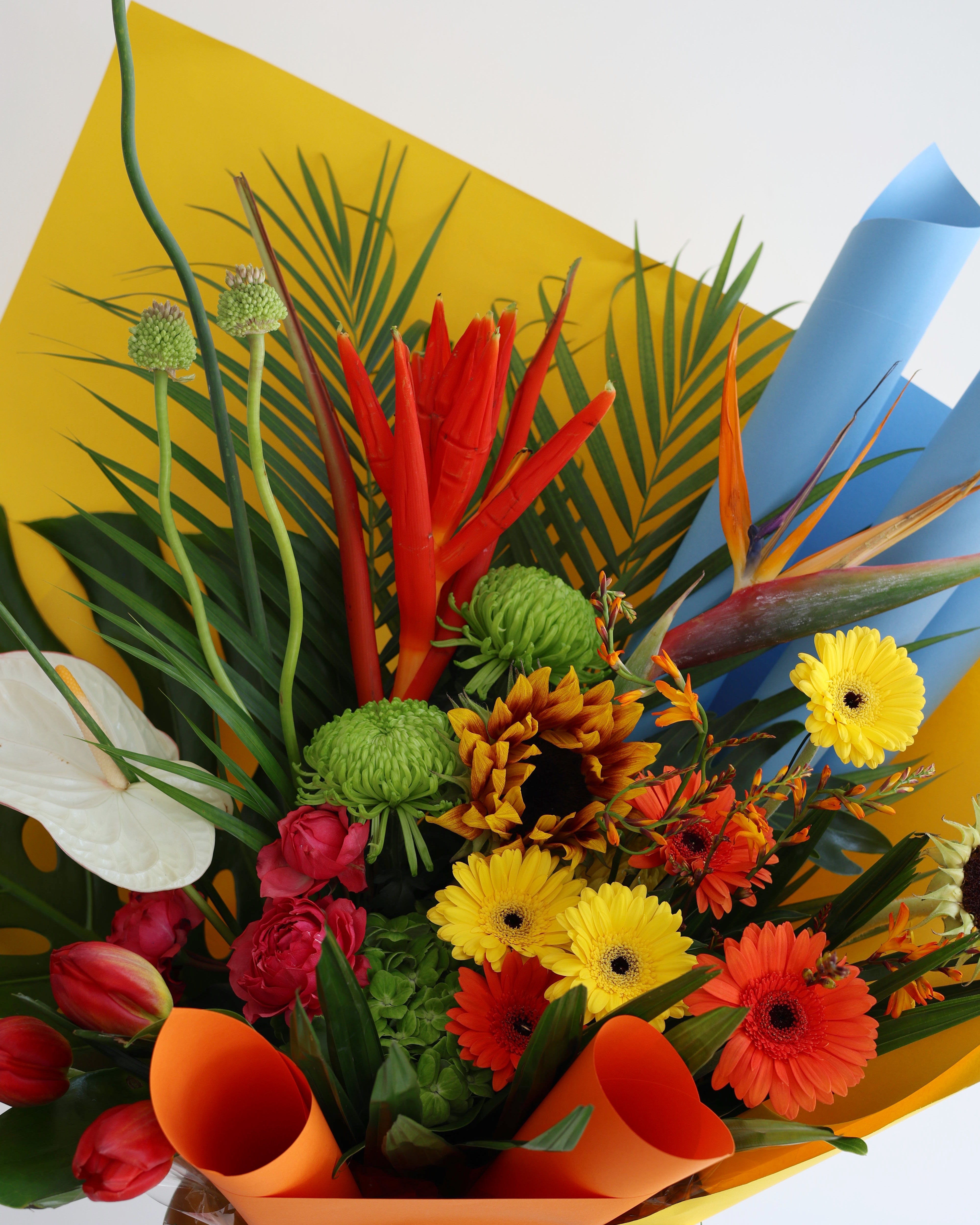 HOT GURL HAWAAIIIII - LARGE Bouquet