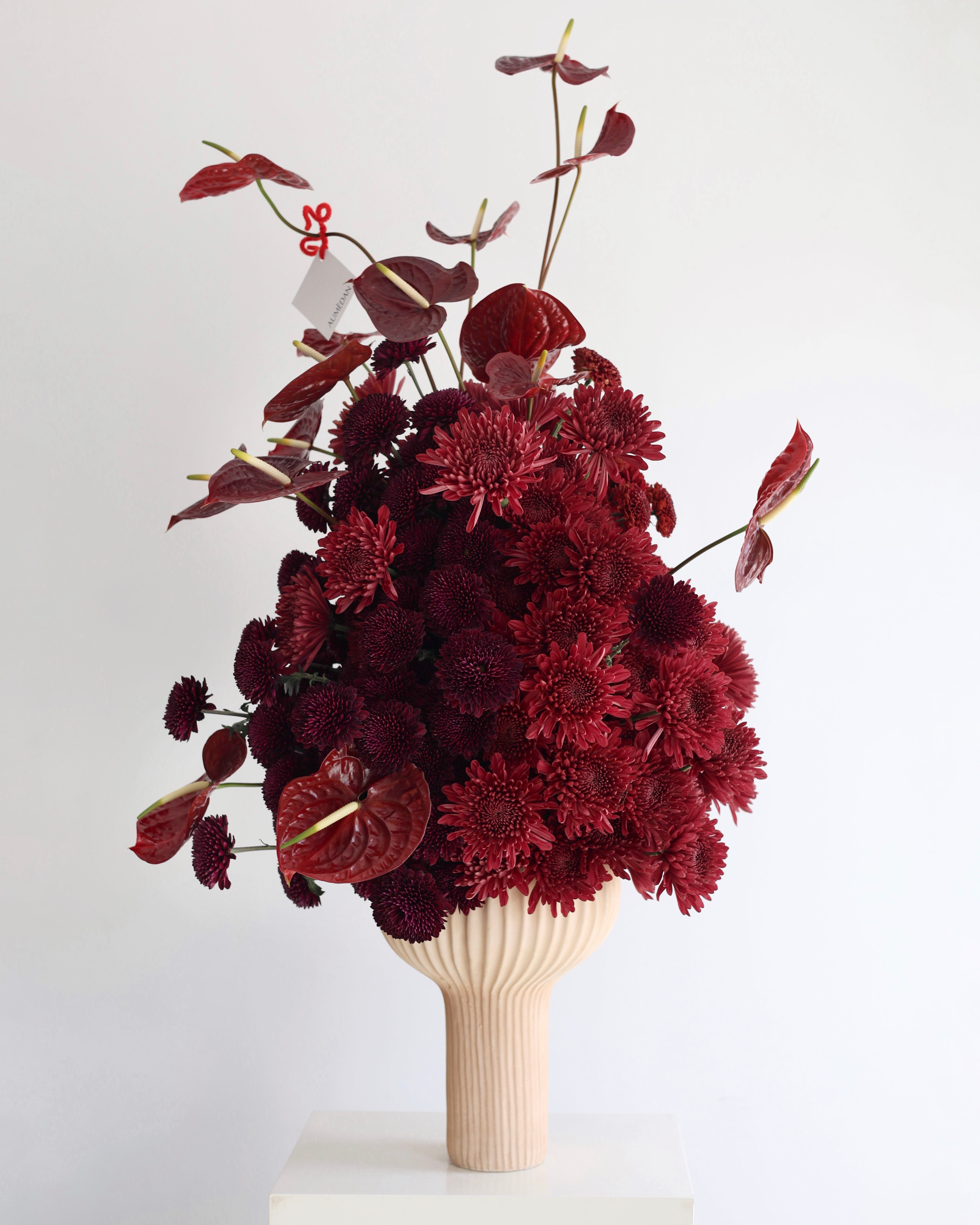 mum's the world - 360º VASE ARRANGEMENT