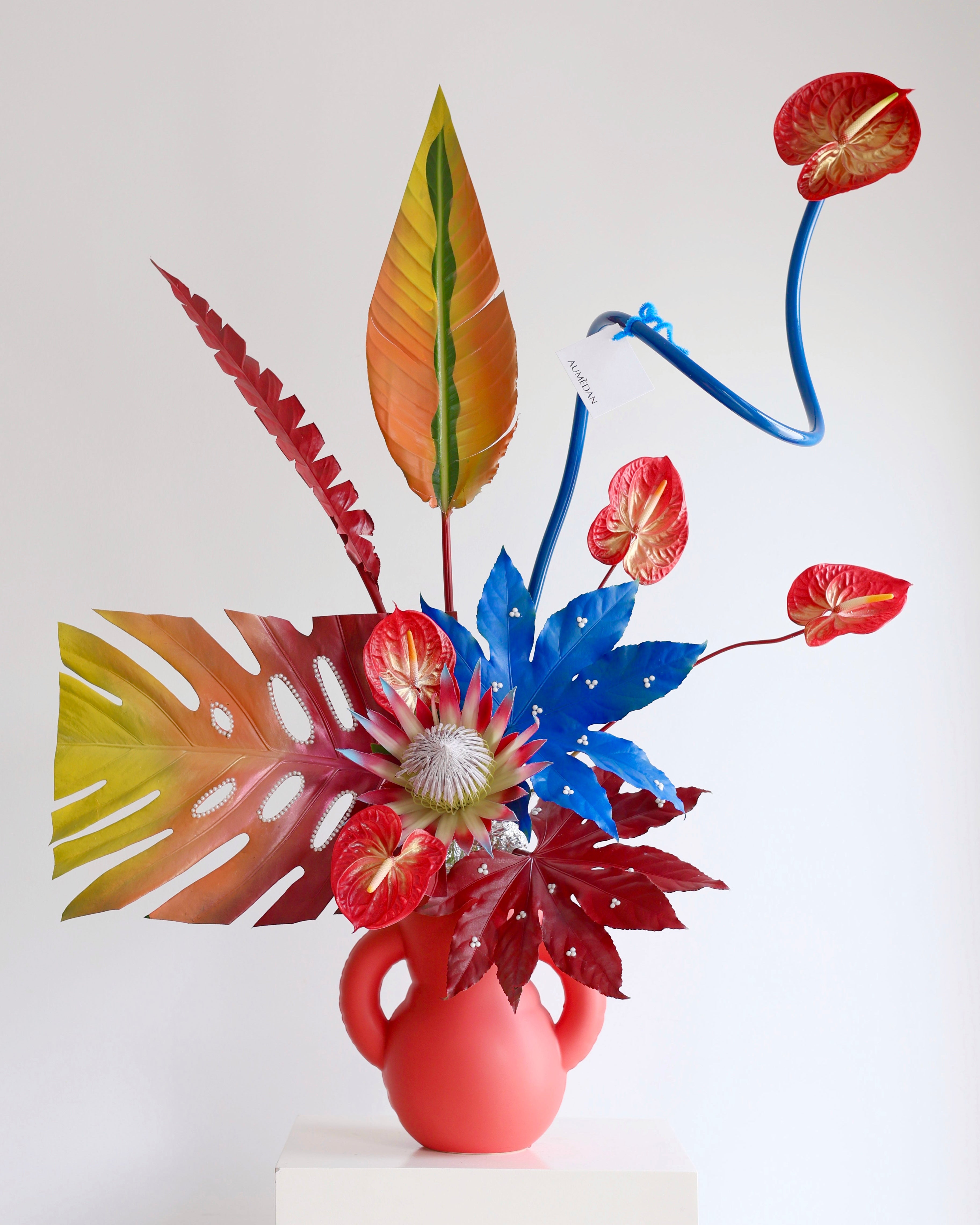 SHE IS HOT - VASE ARRANGEMENT