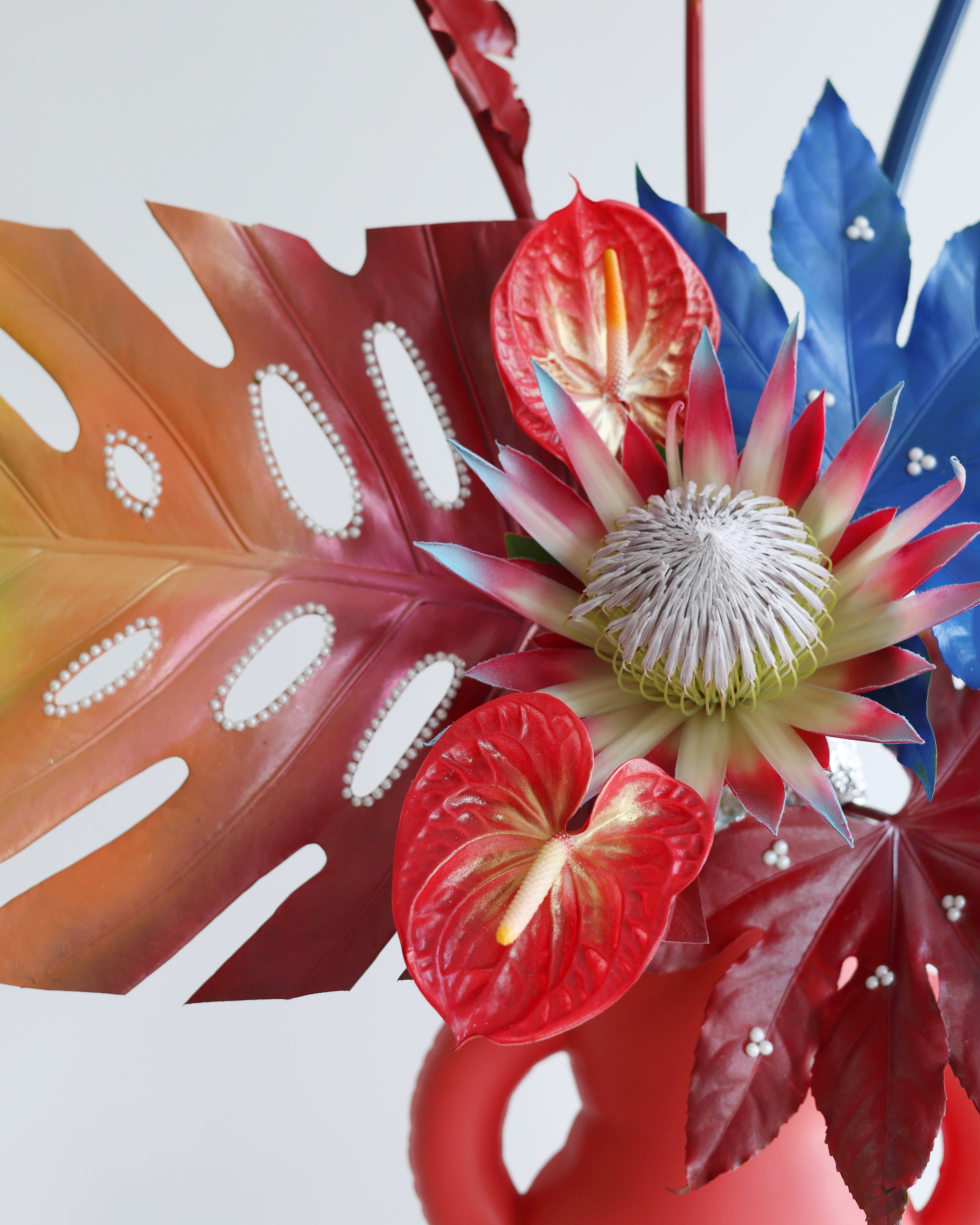 SHE IS HOT - VASE ARRANGEMENT