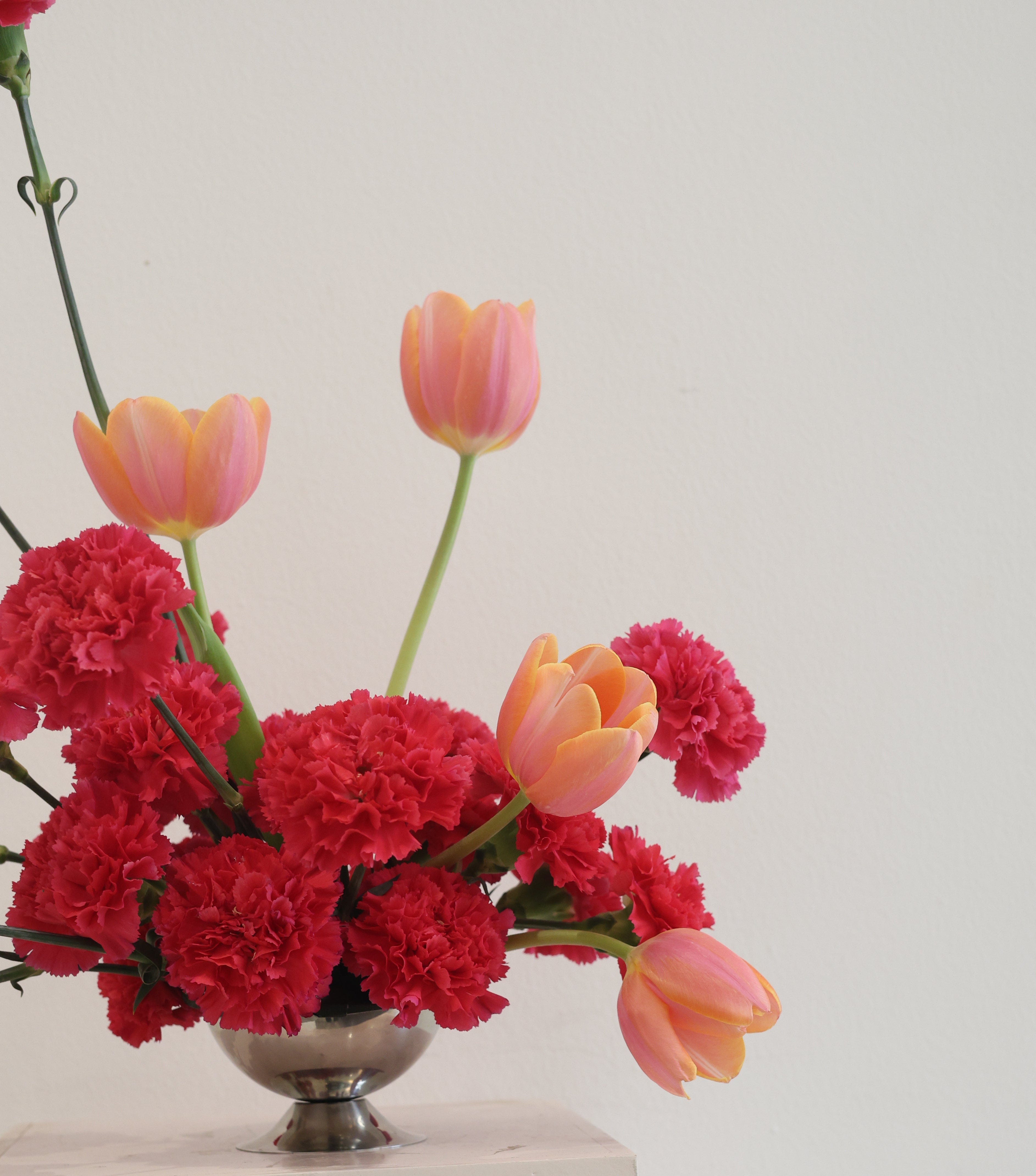 Make Me Blush - 360º VASE ARRANGEMENT
