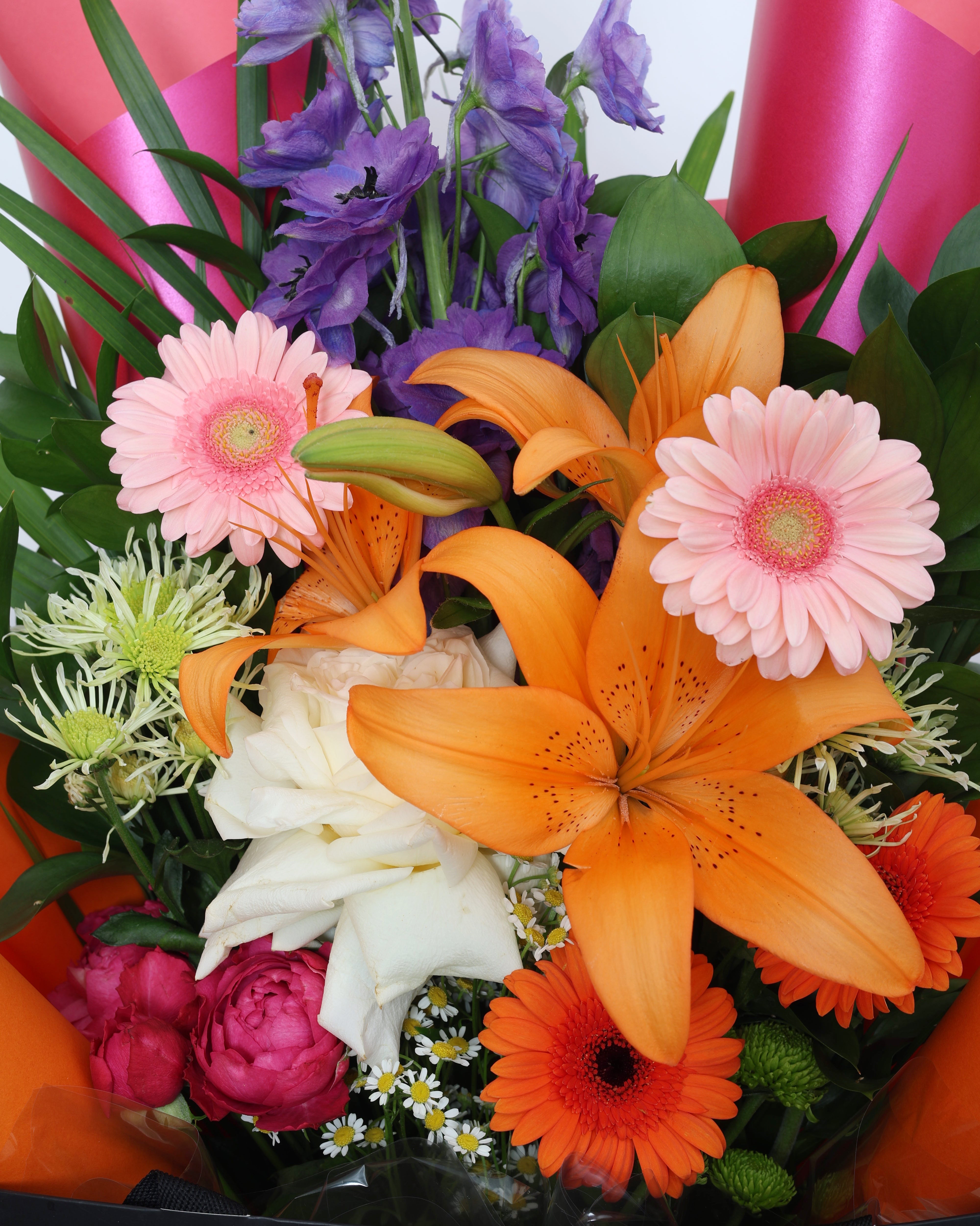 BOLD BLOOM - SLEEVE BOUQUET