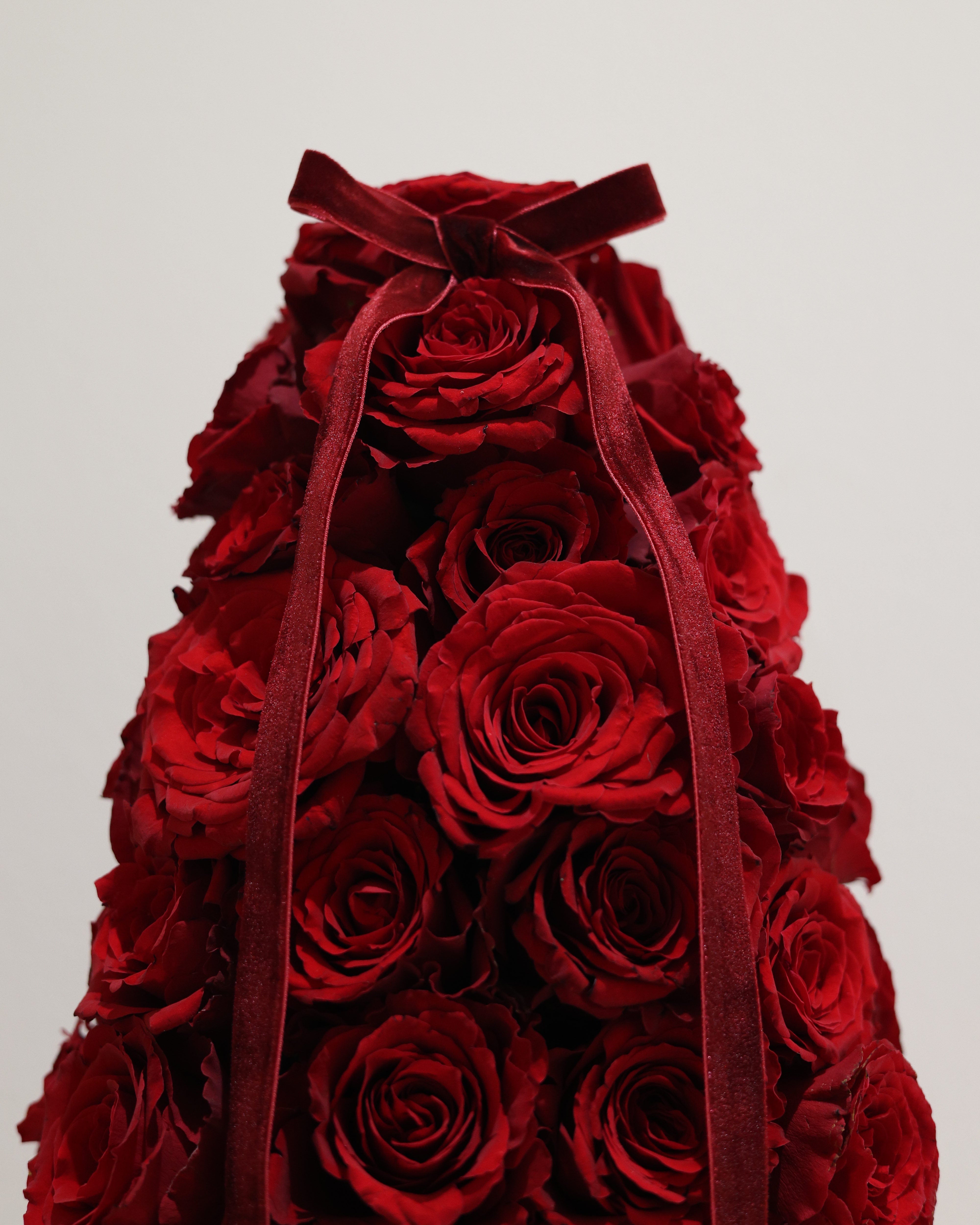 I LOVE IT - VASE ARRANGEMENT