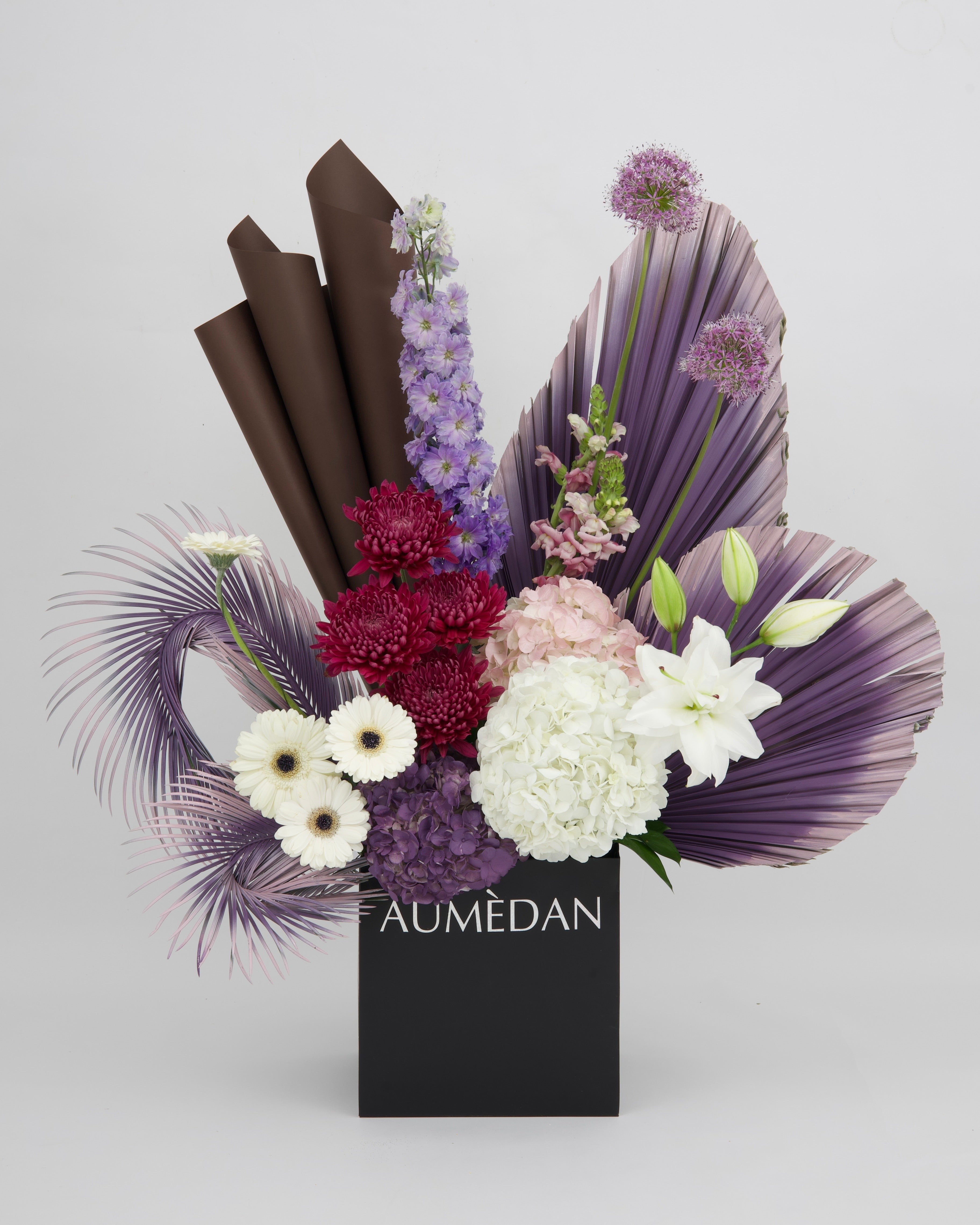 BLACKCURRANT - Cube Bag arrangement