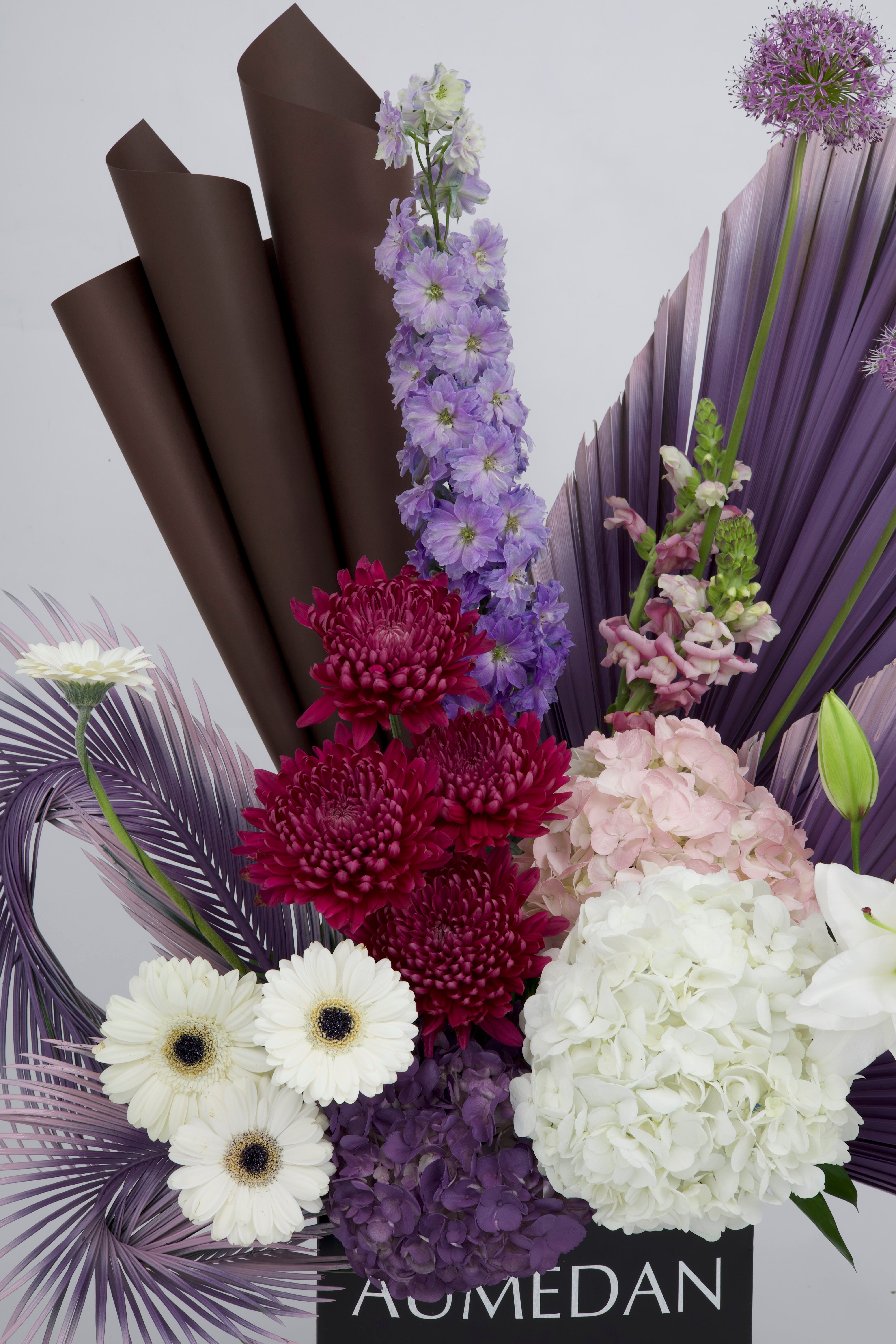 BLACKCURRANT - Cube Bag arrangement