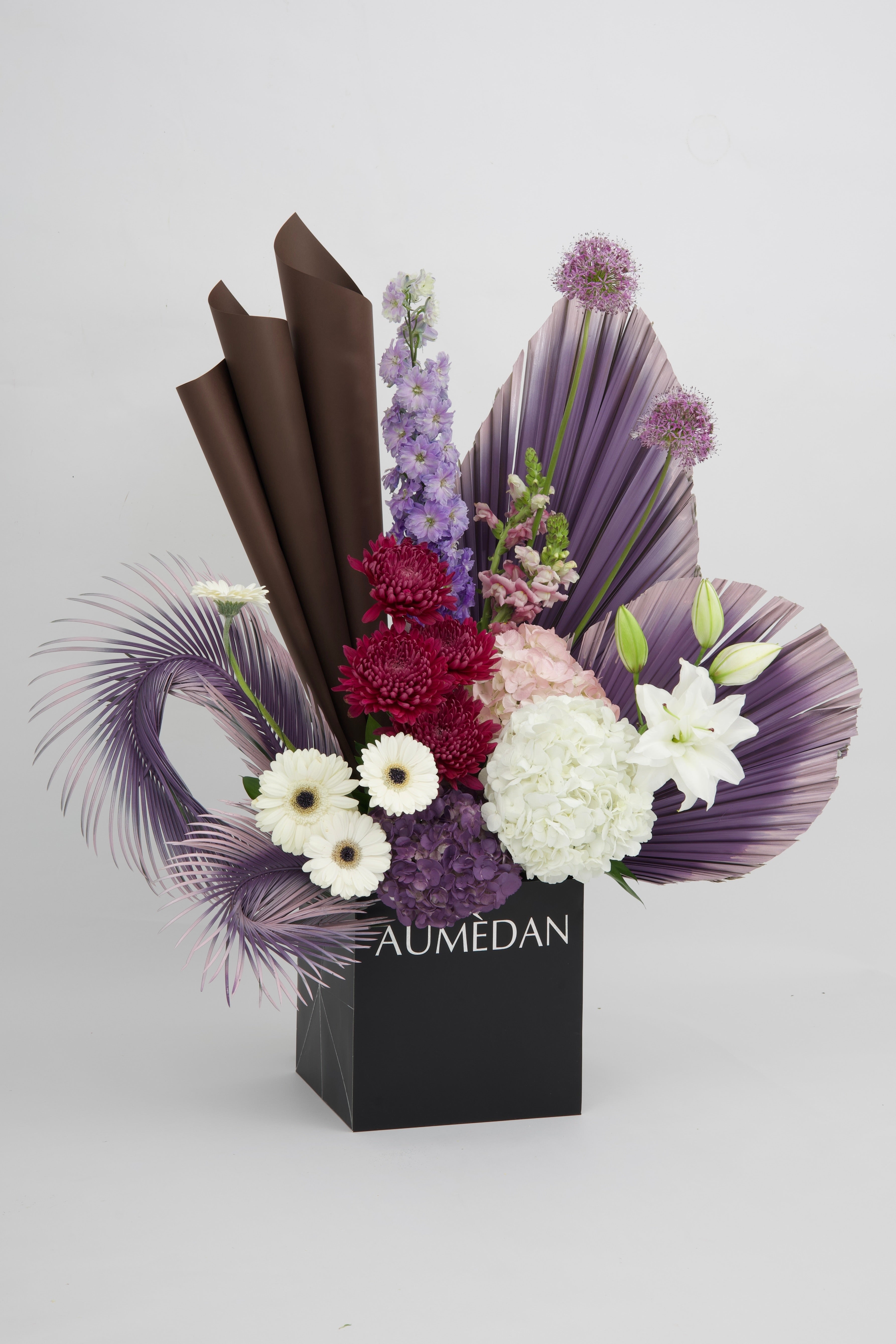 BLACKCURRANT - Cube Bag arrangement