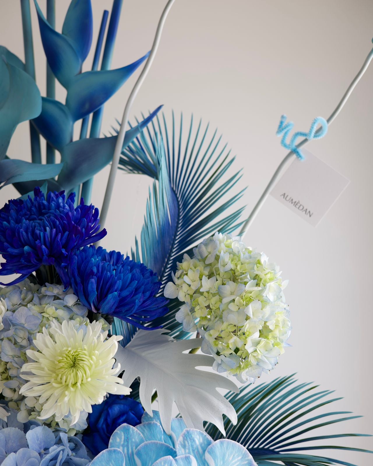 AMALFI COAST - VASE ARRANGEMENT