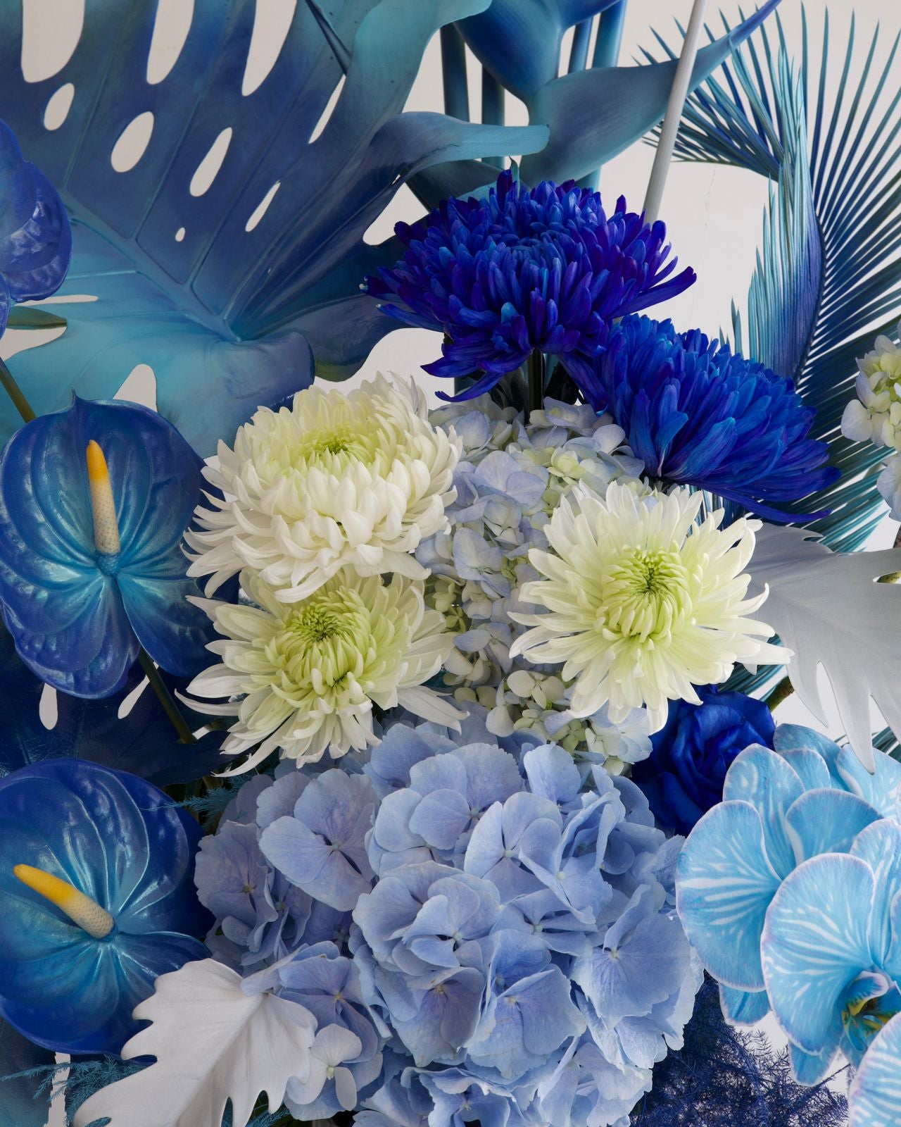 AMALFI COAST - VASE ARRANGEMENT