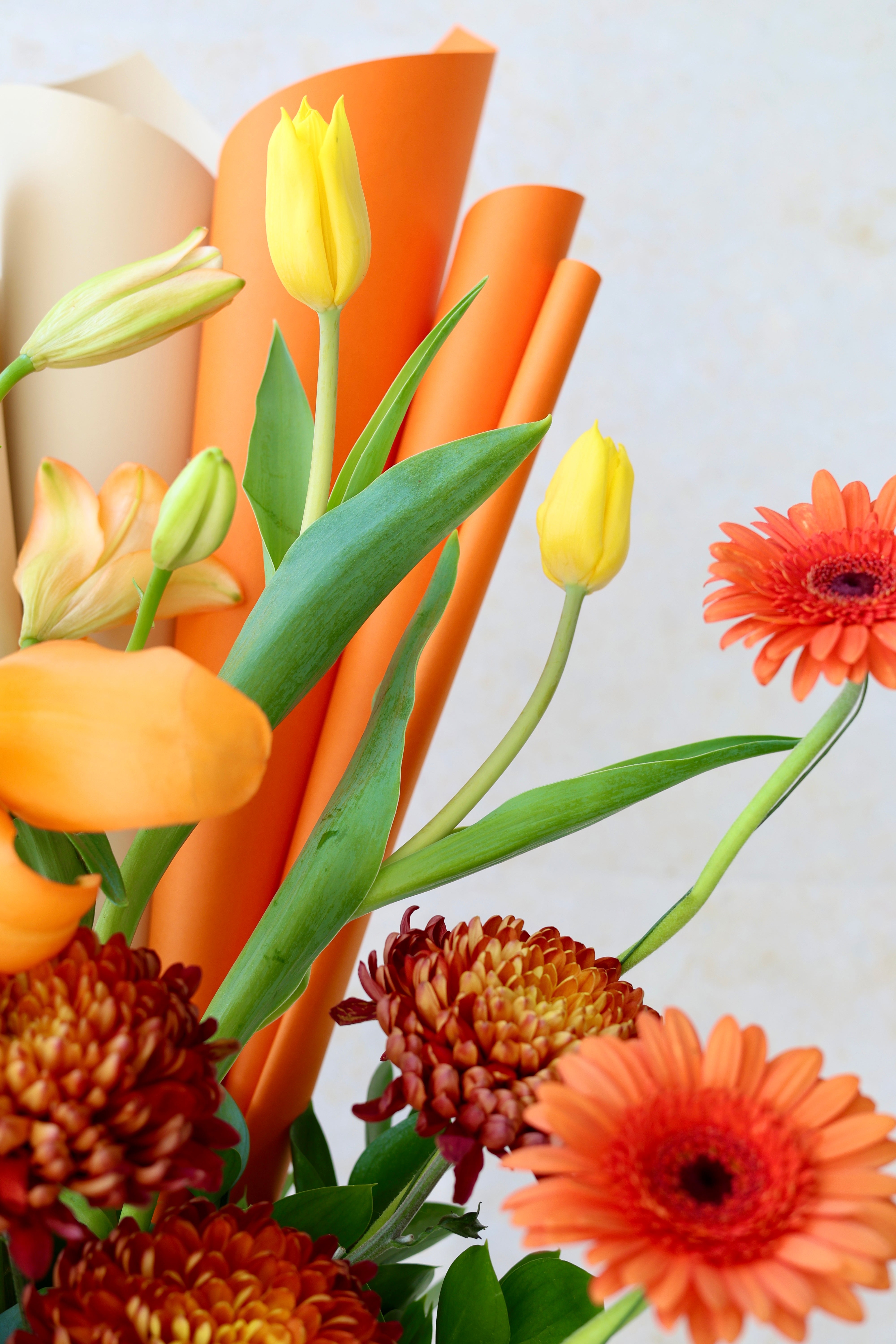 Rouge Orange - TRITOTE BAG ARRANGEMENT