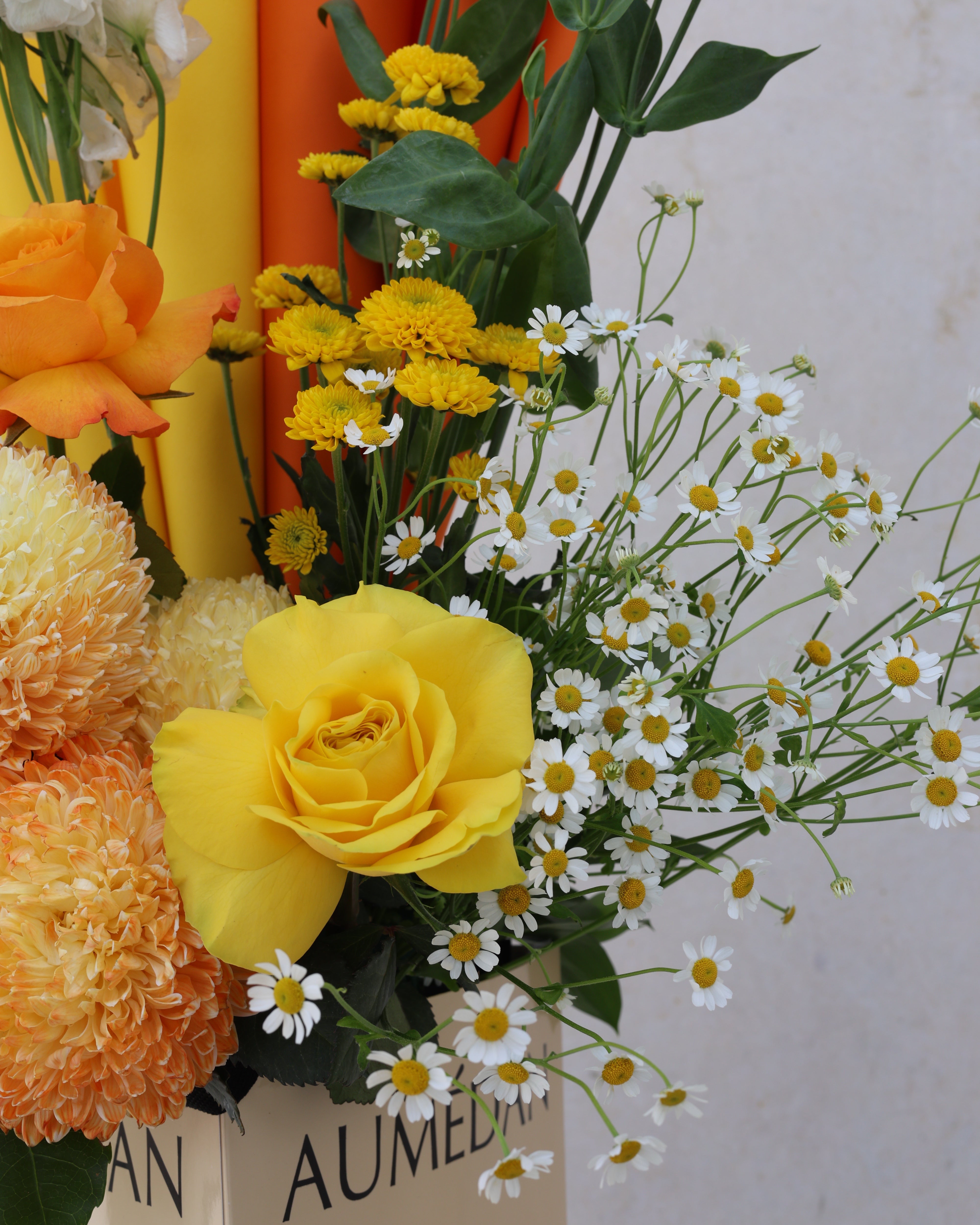 AUTUMN EMBER - TRITOTE BAG ARRANGEMENT
