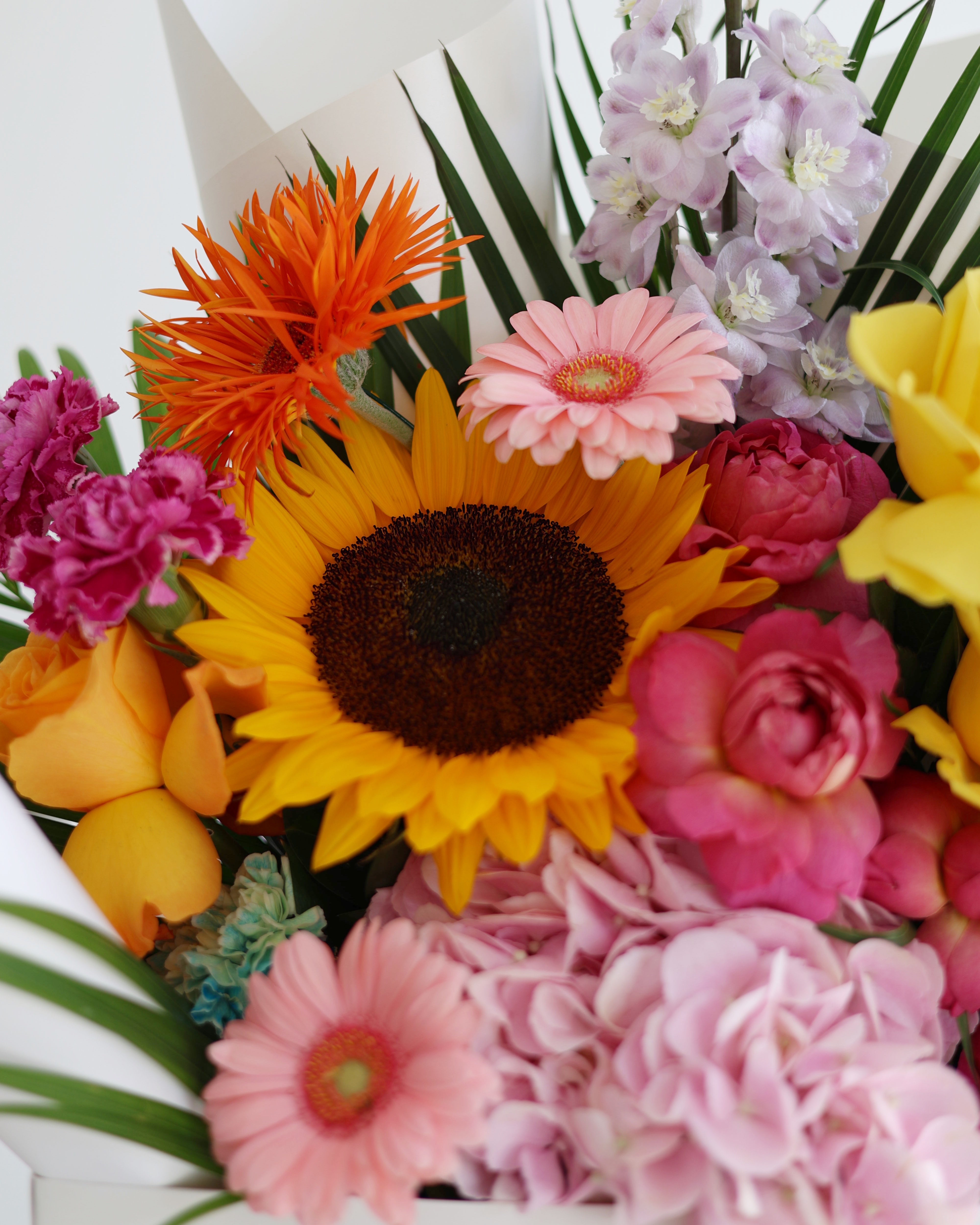YELLOW APPETITE - SLEEVE BOUQUET