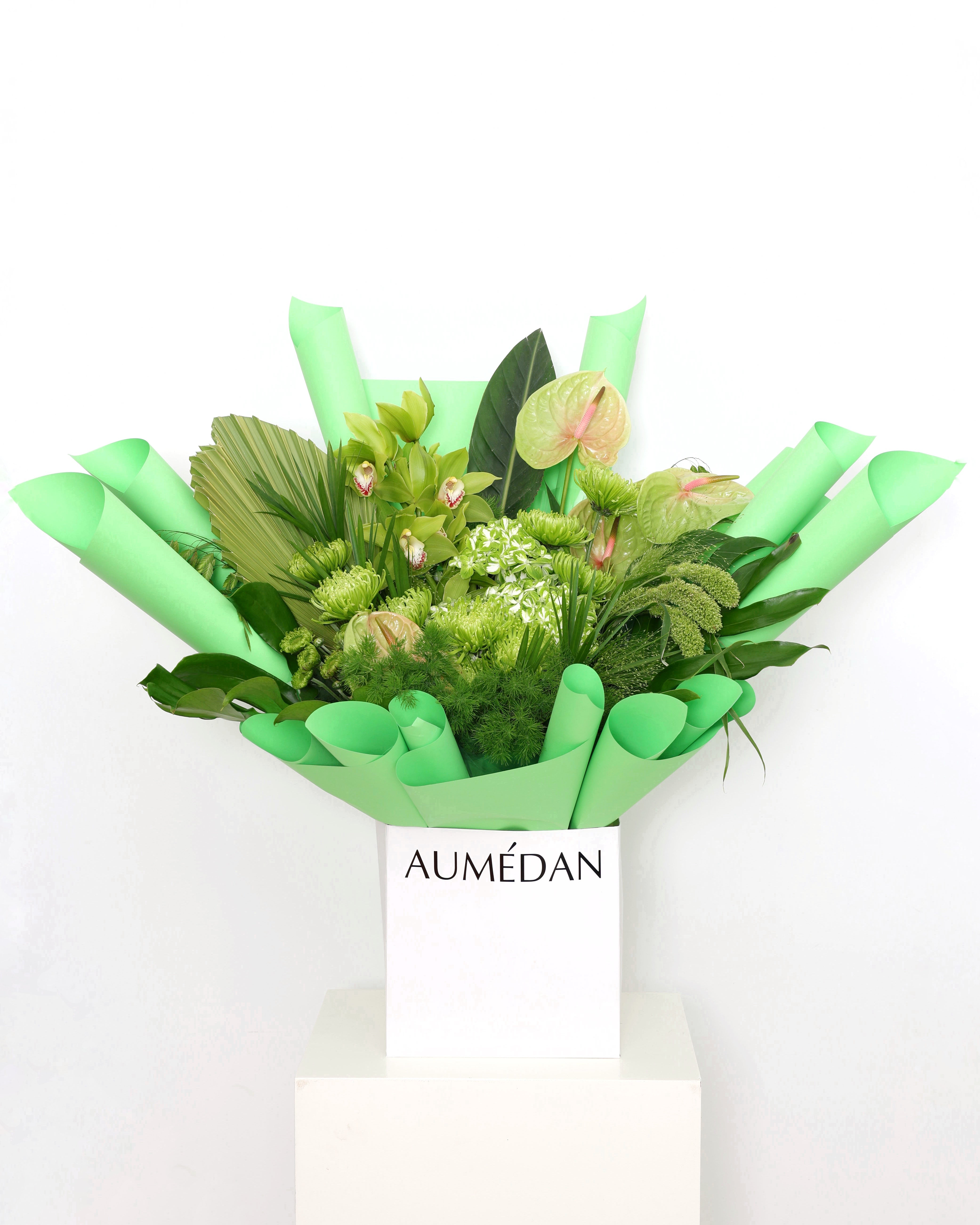 MINT TO BE : A GREEN AFFAIR - MEIDIUM BOUQUET
