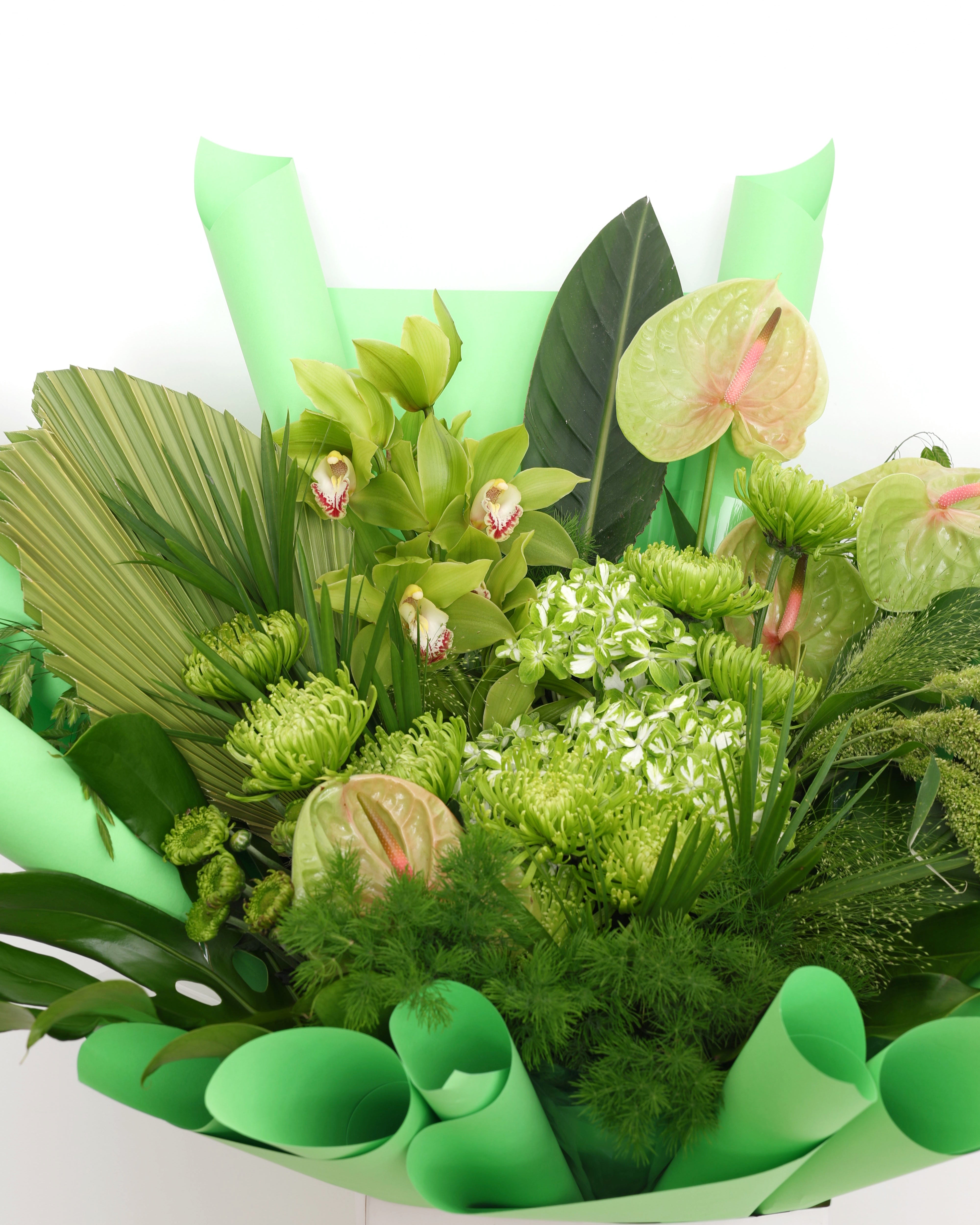 MINT TO BE : A GREEN AFFAIR - MEIDIUM BOUQUET