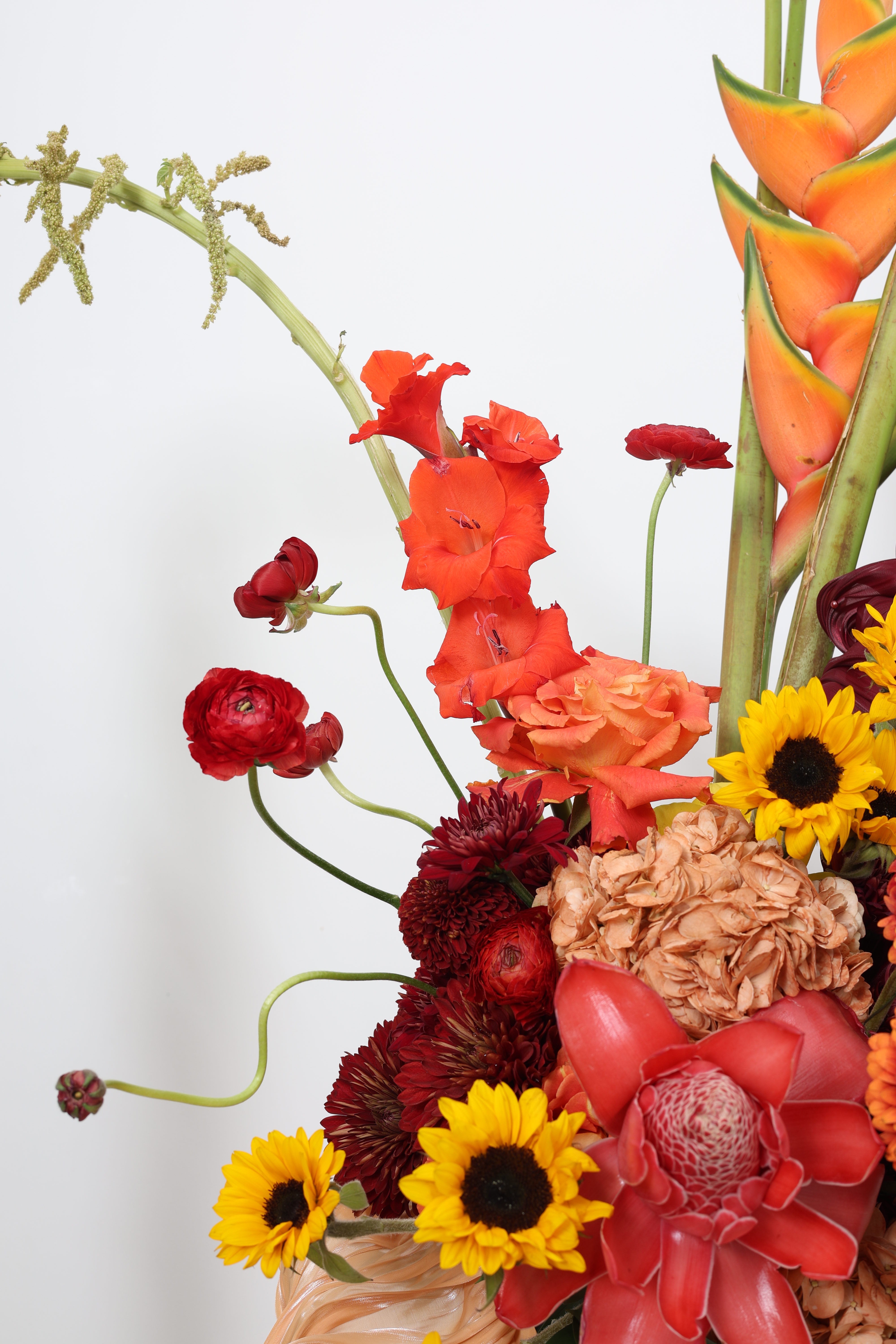 HARVEST GLOW HERMÈS - VASE ARRANGEMENT