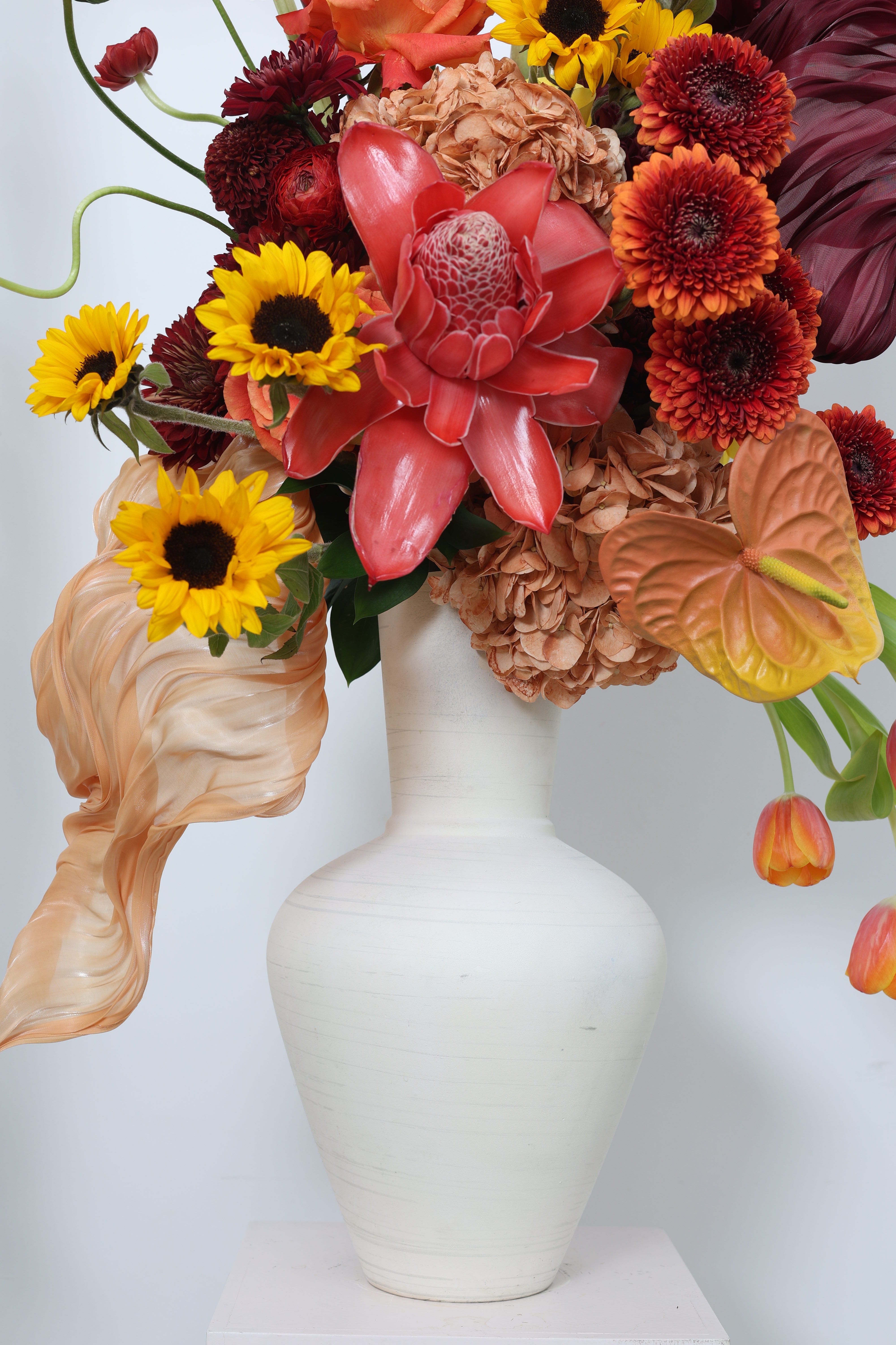 HARVEST GLOW HERMÈS - VASE ARRANGEMENT