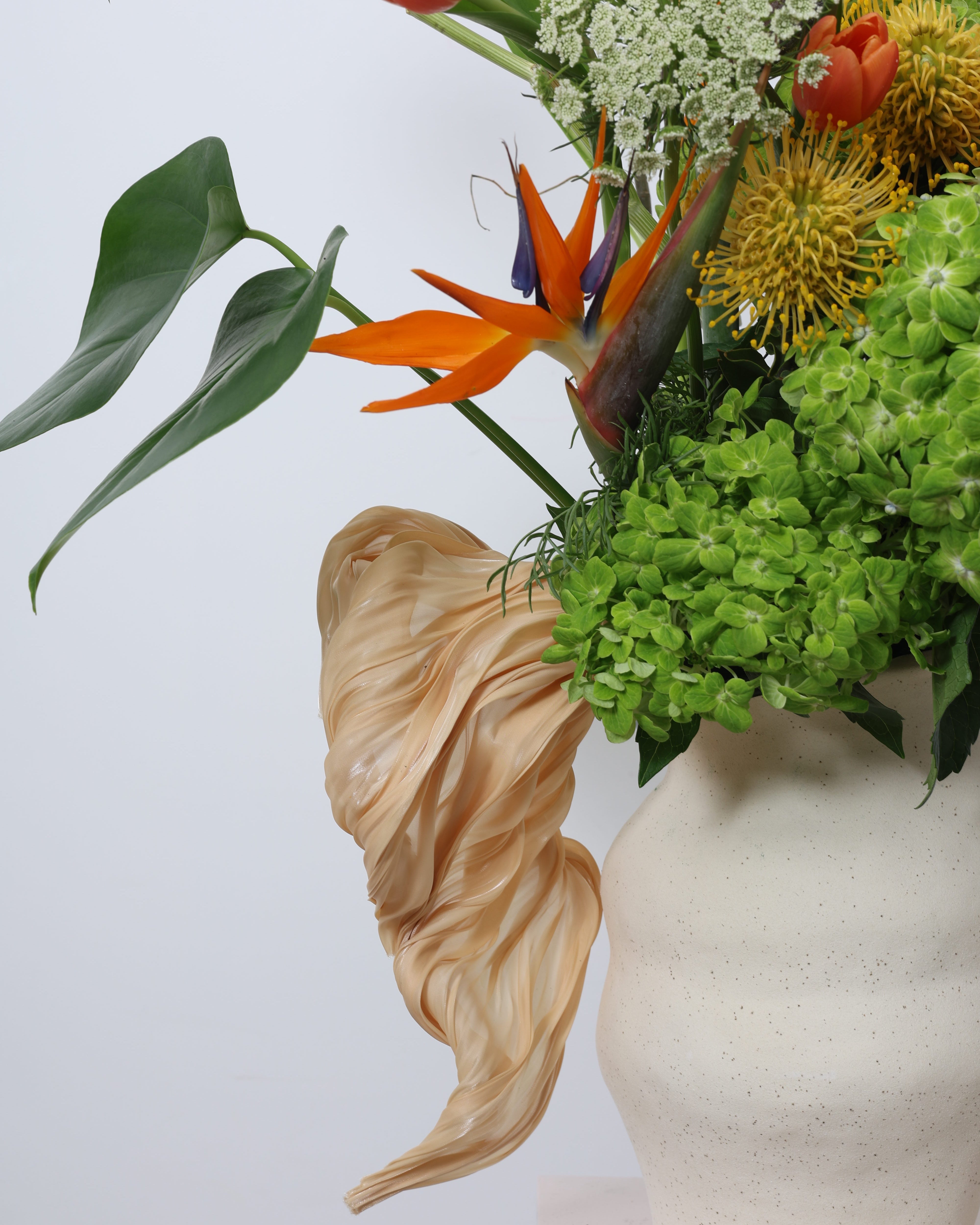 harvest hues - VASE ARRANGEMENT