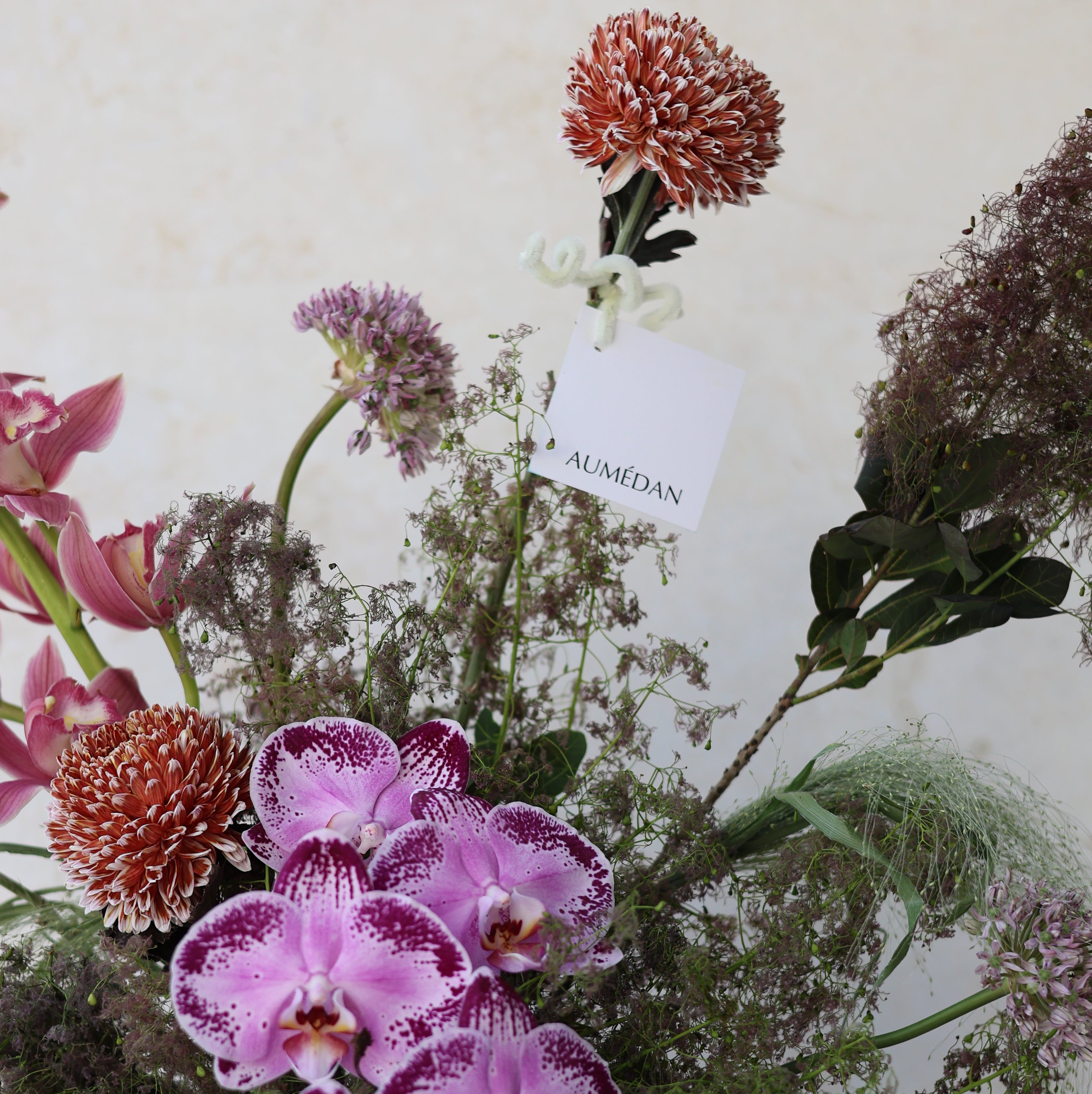 Orchid Jardin - VASE ARRANGEMENT