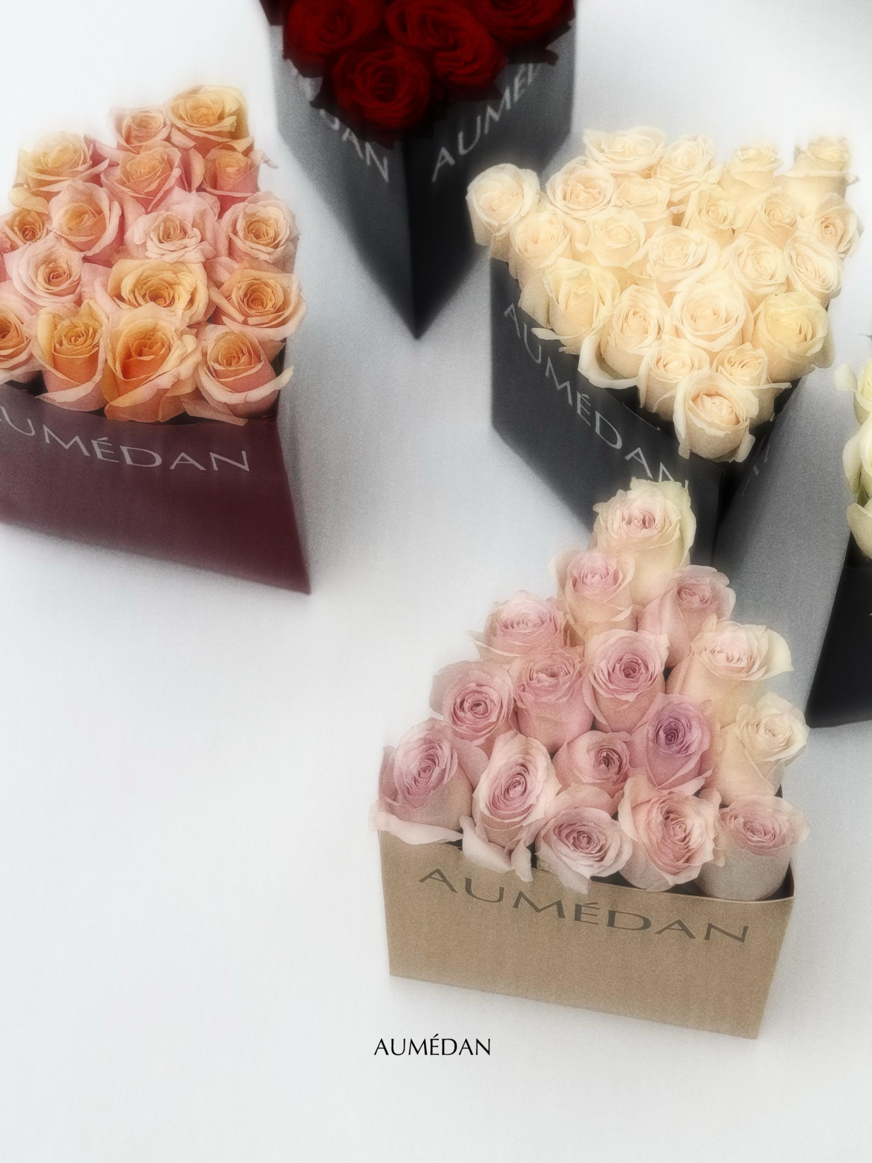 Amore Éternel - TRITOTE BAG ARRANGEMENT
