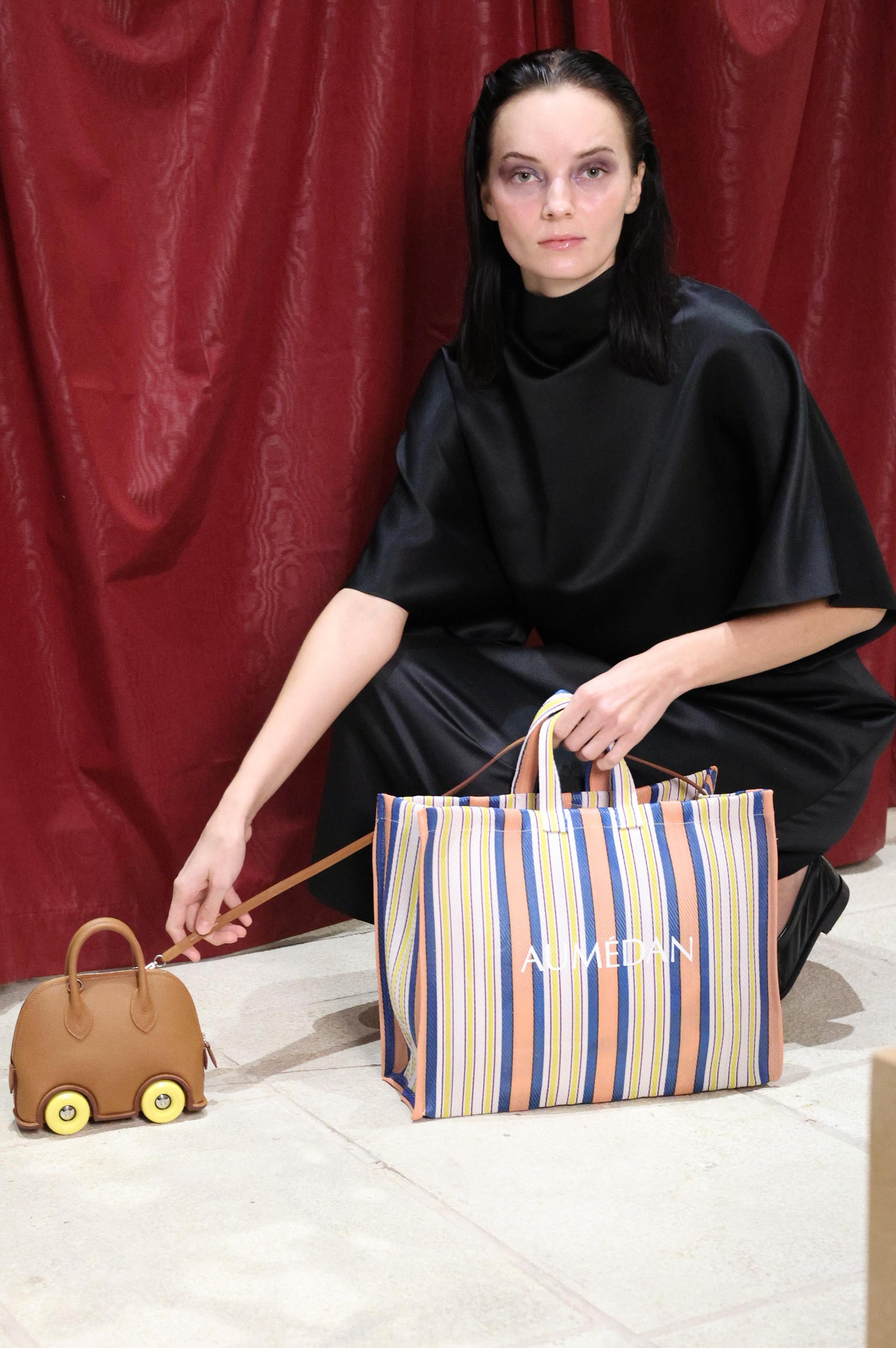 PEACH/BLUE/WHITE - LARGE TOTE BAG