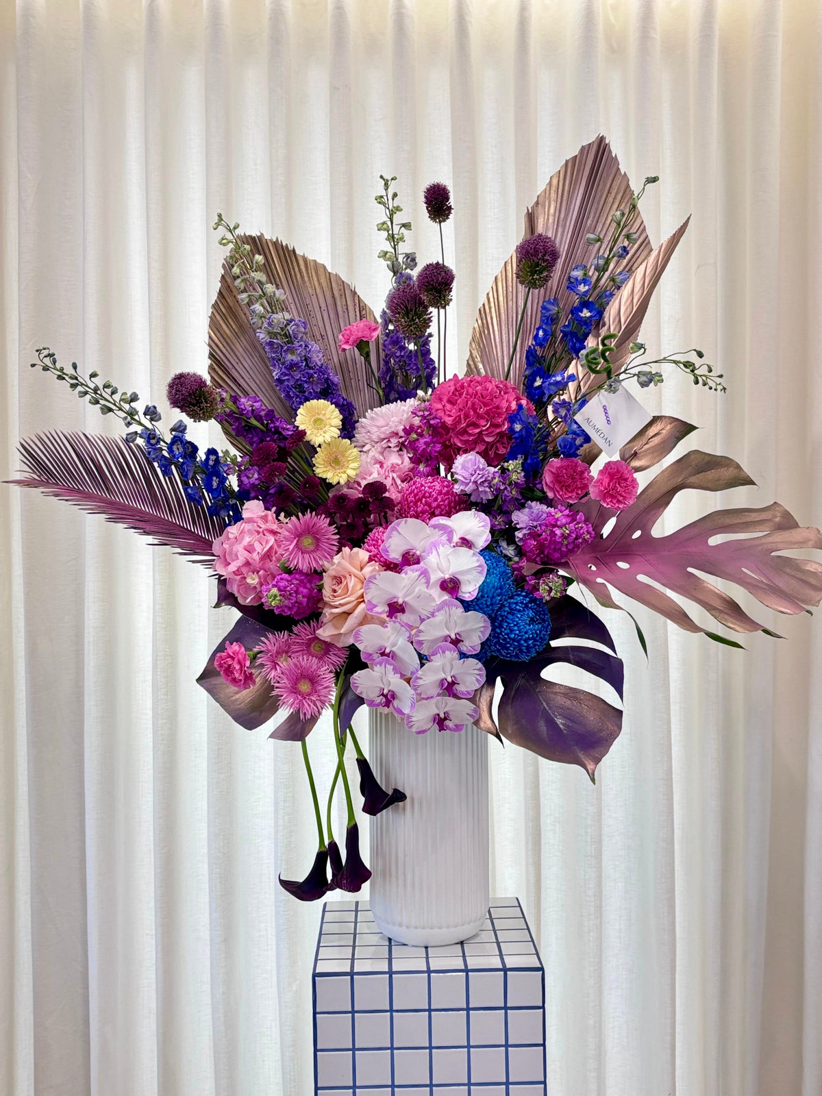 FLOWER ROMANCE