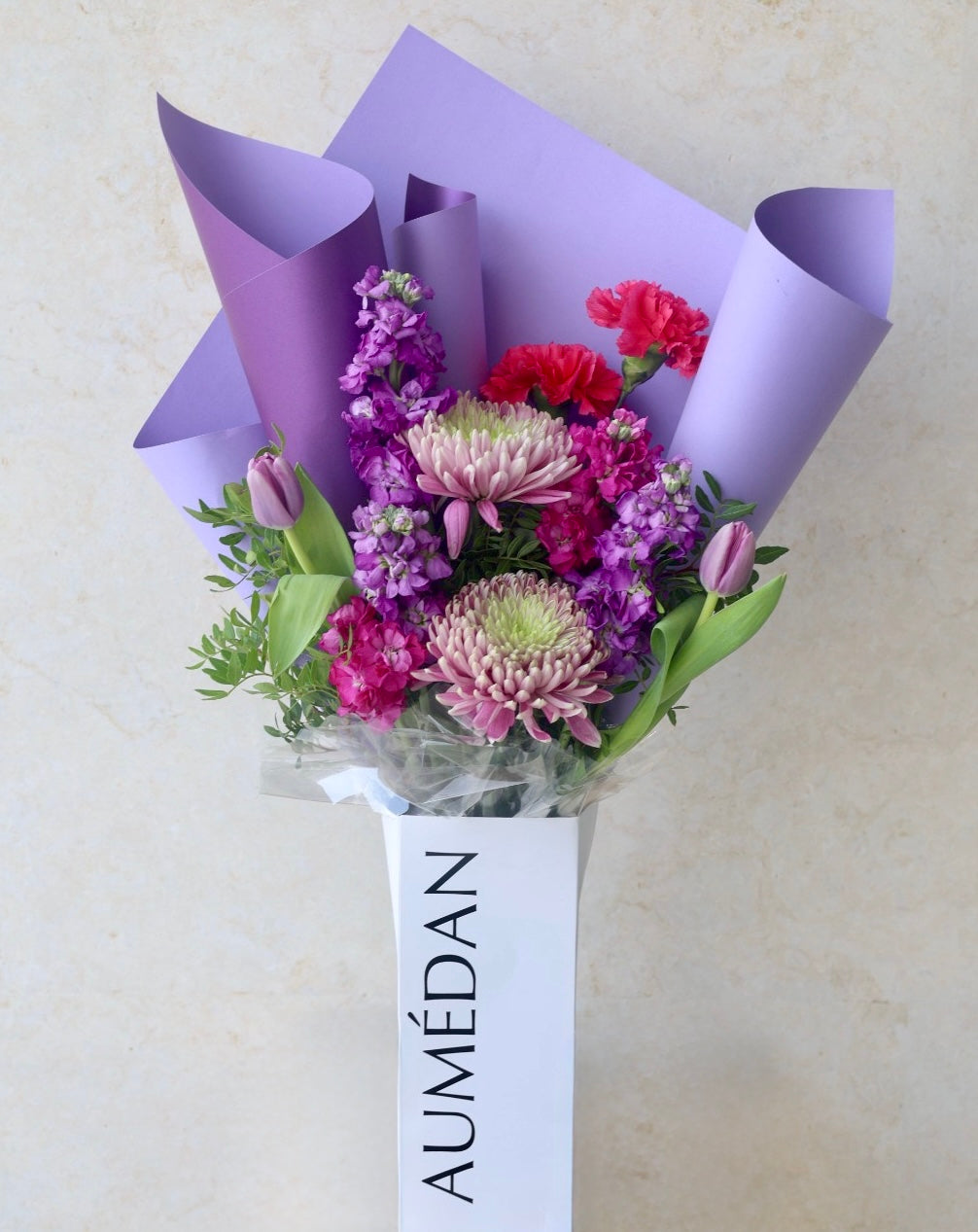 LAVENDER BLOOM  -  HAND BOUQUET
