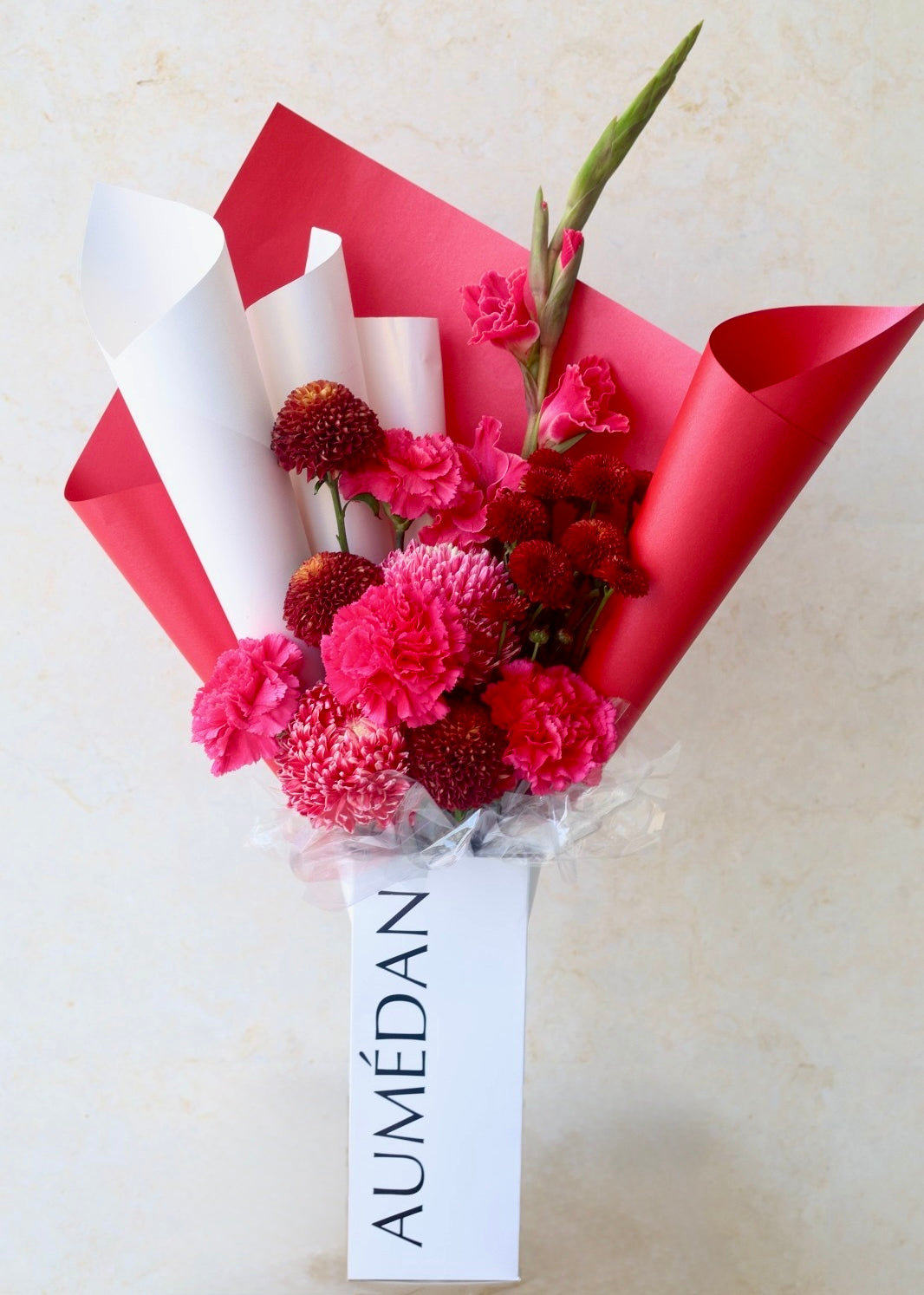 BRIGHT BLOOM  -  HAND BOUQUET