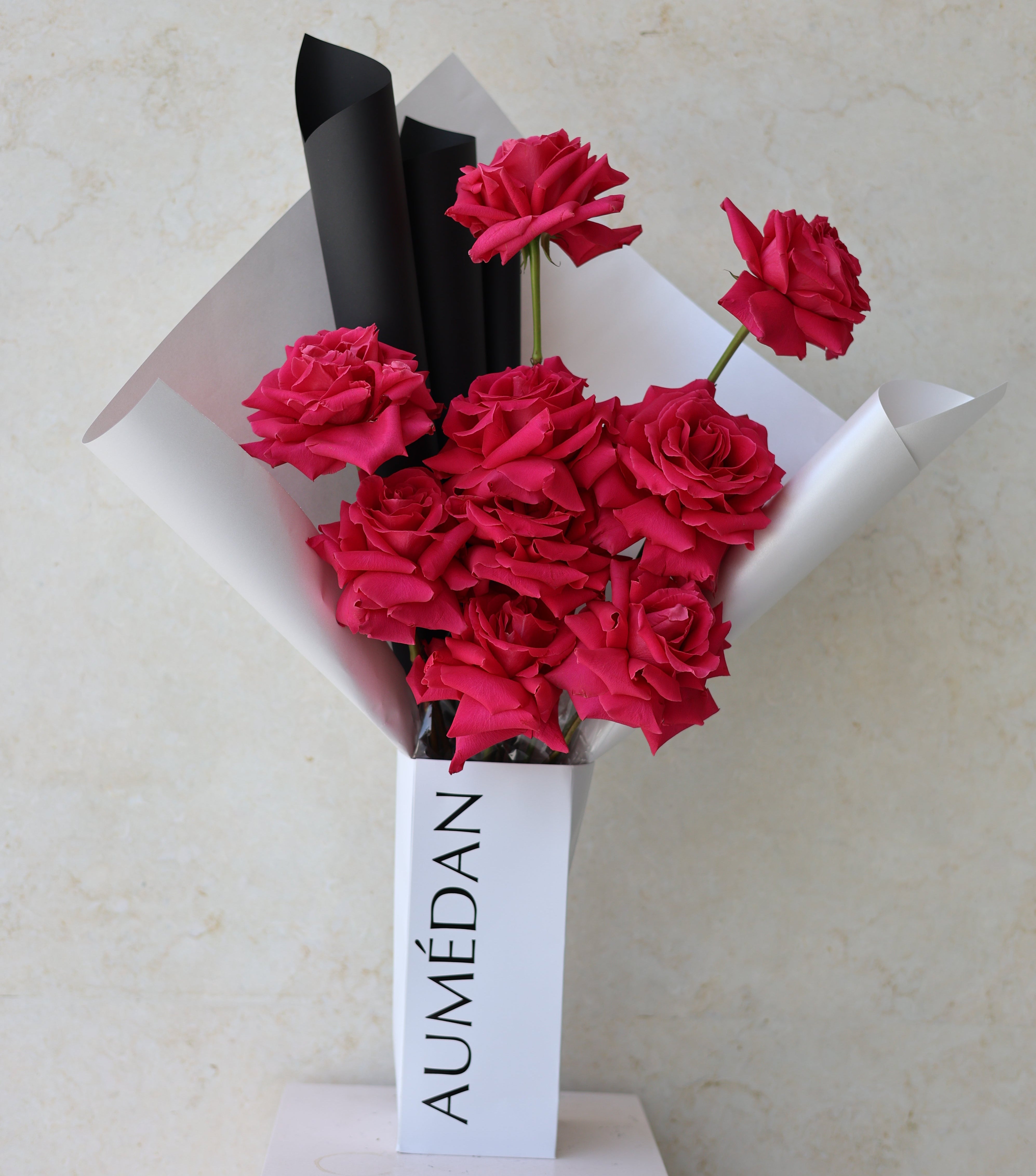 ROSE BLISS -  HAND BOUQUET