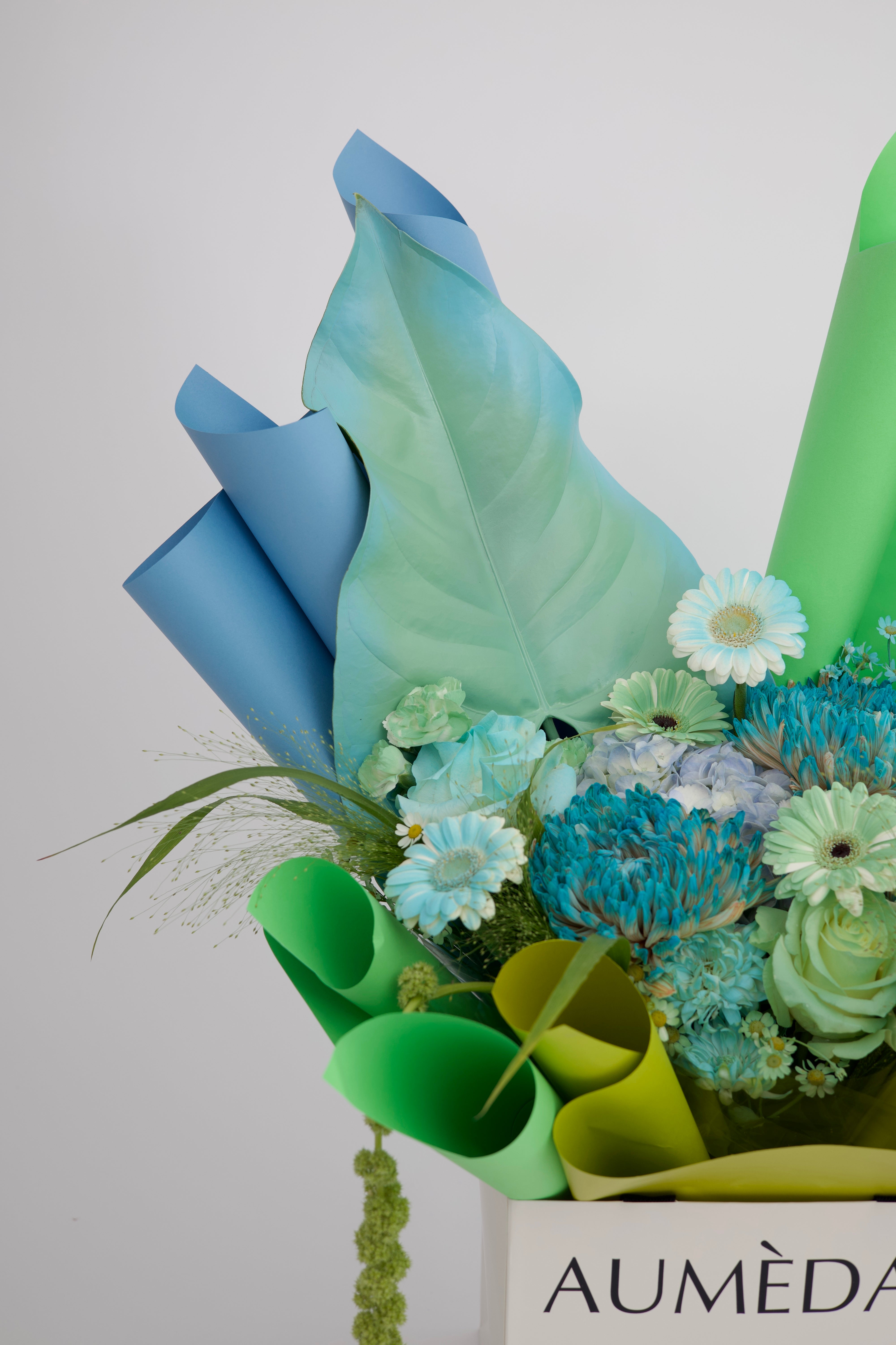 LIME WAVE -  MEDIUM BOUQUET