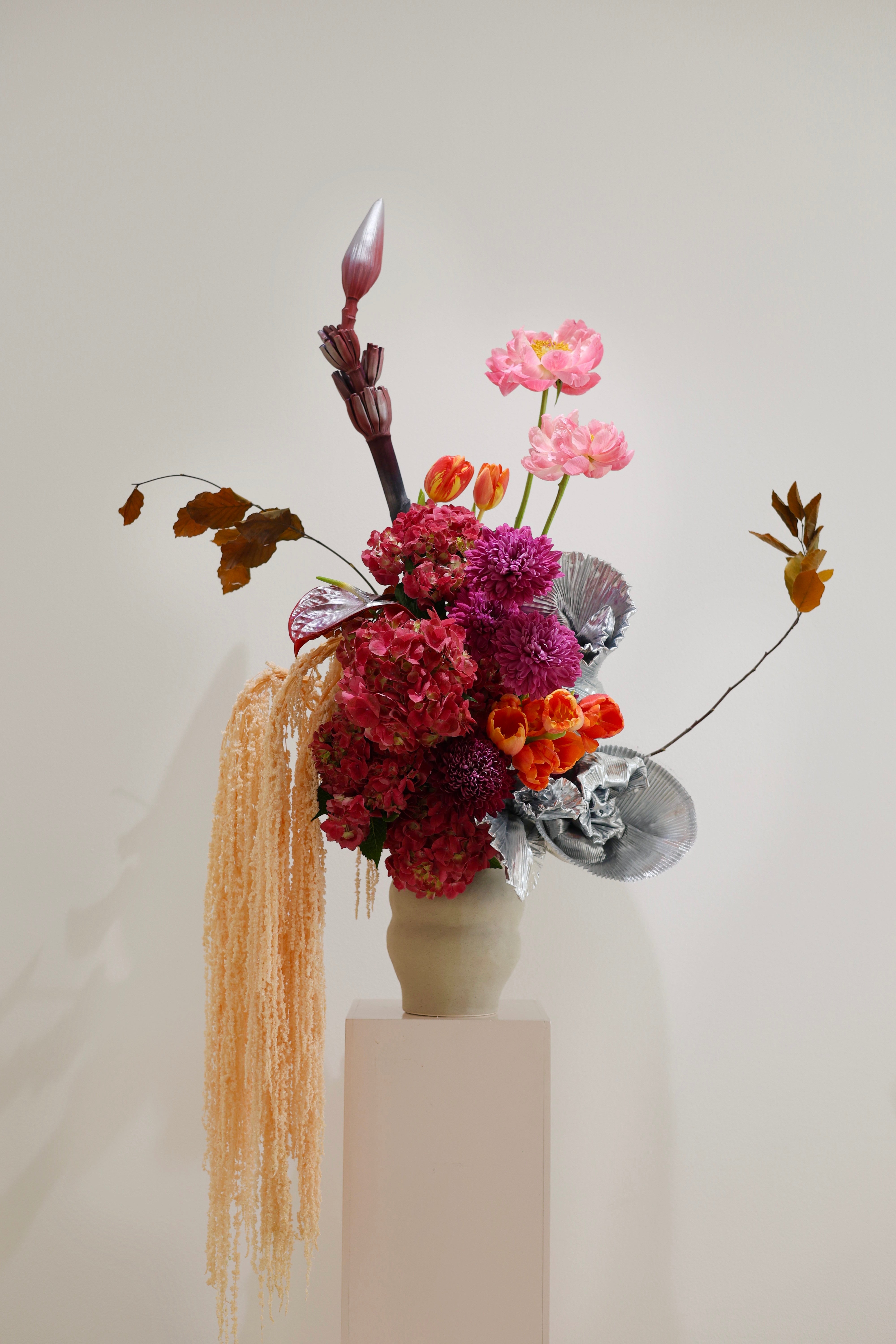 BOND Street - VASE ARRANGEMENT