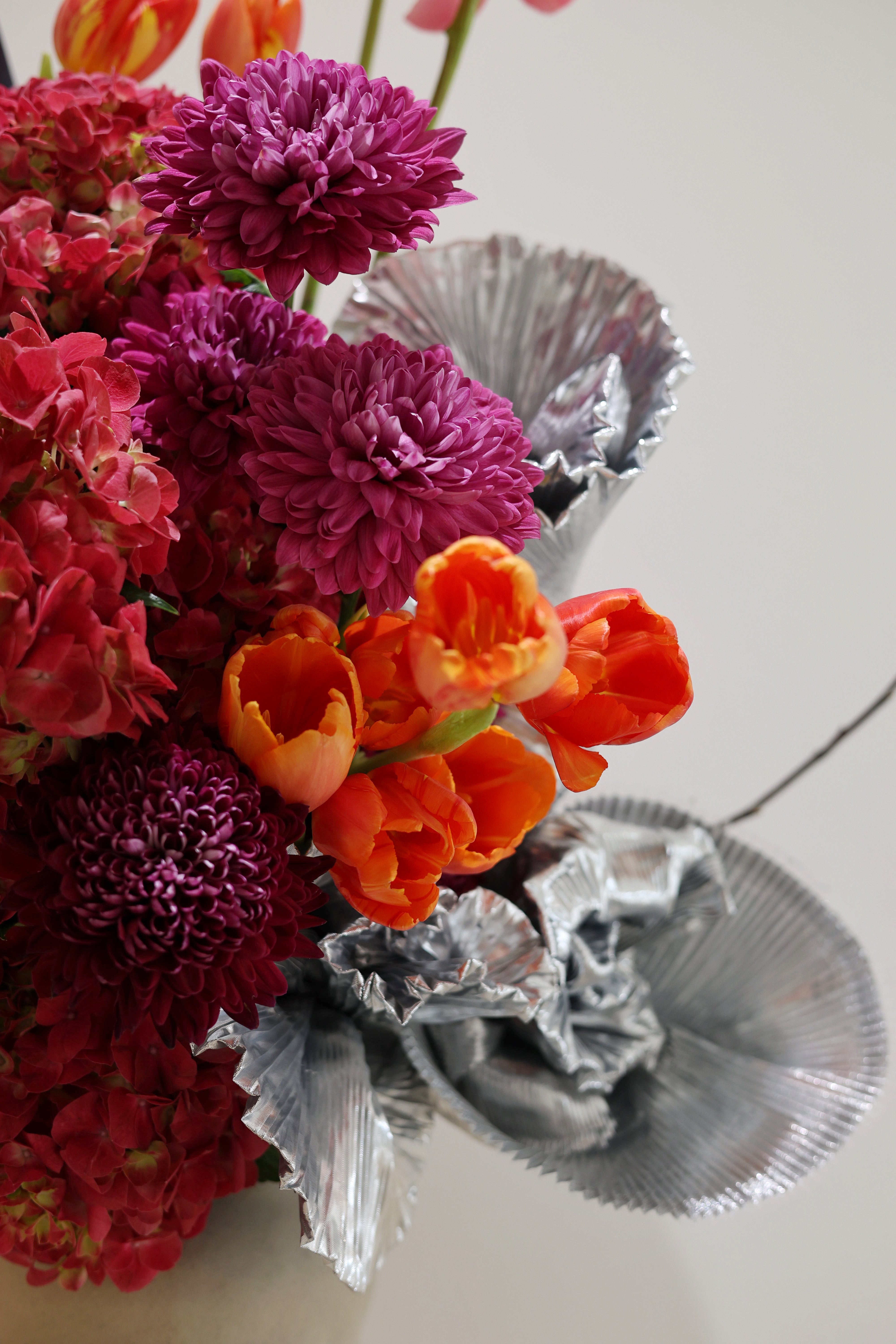 BOND Street - VASE ARRANGEMENT