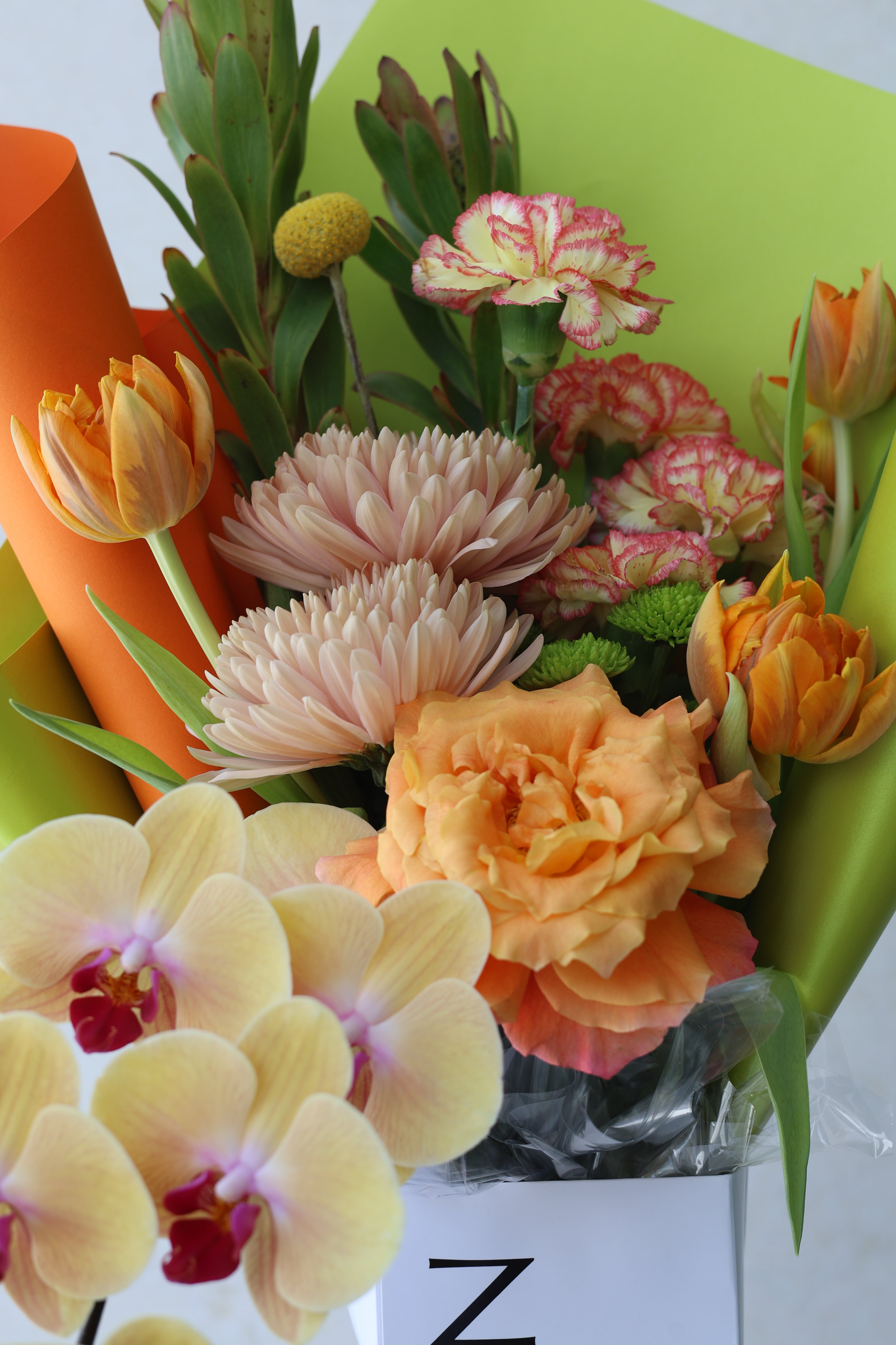 SUNSET LOVE  -  HAND BOUQUET