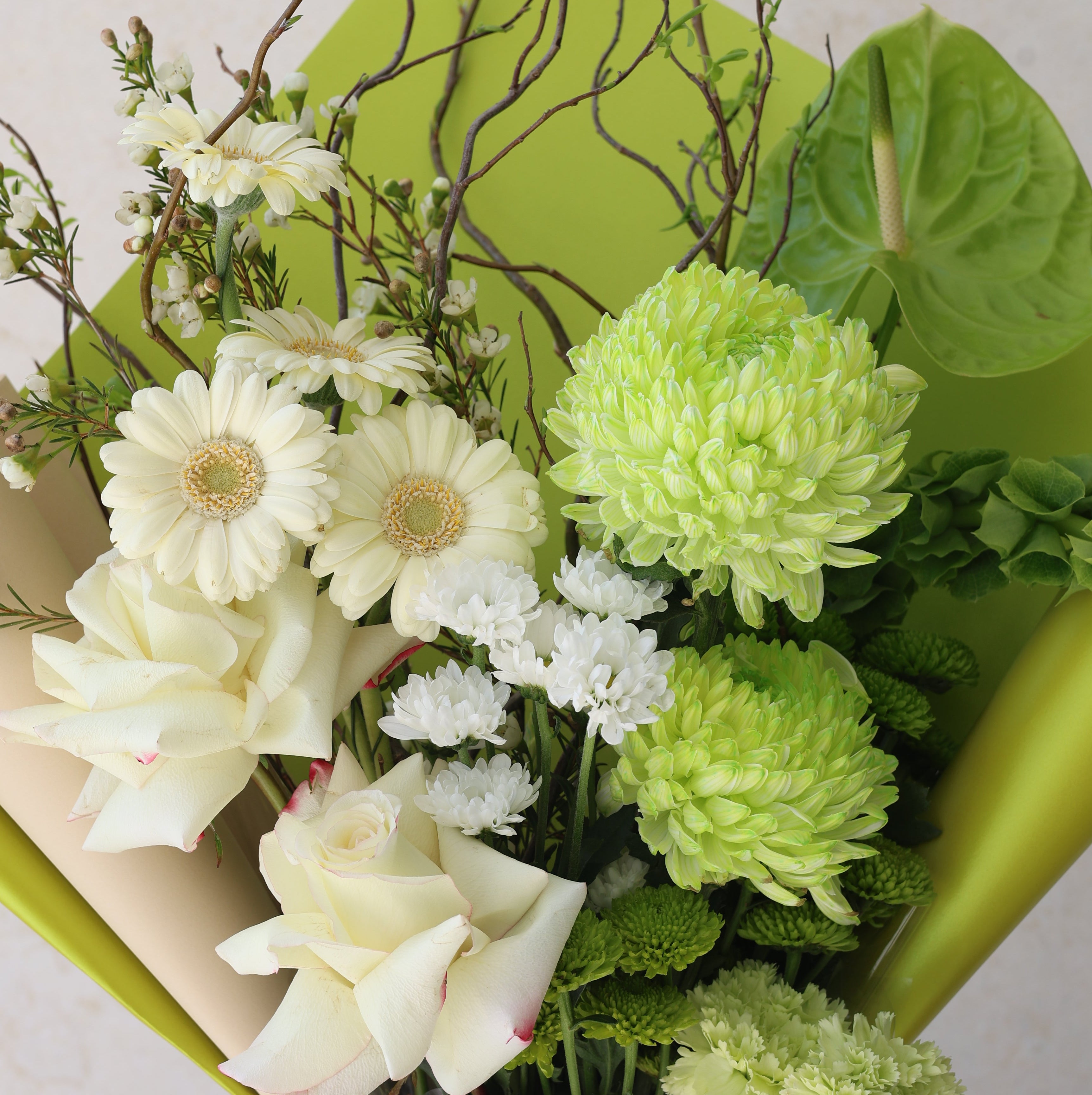GREEN VALLEY  -  HAND BOUQUET
