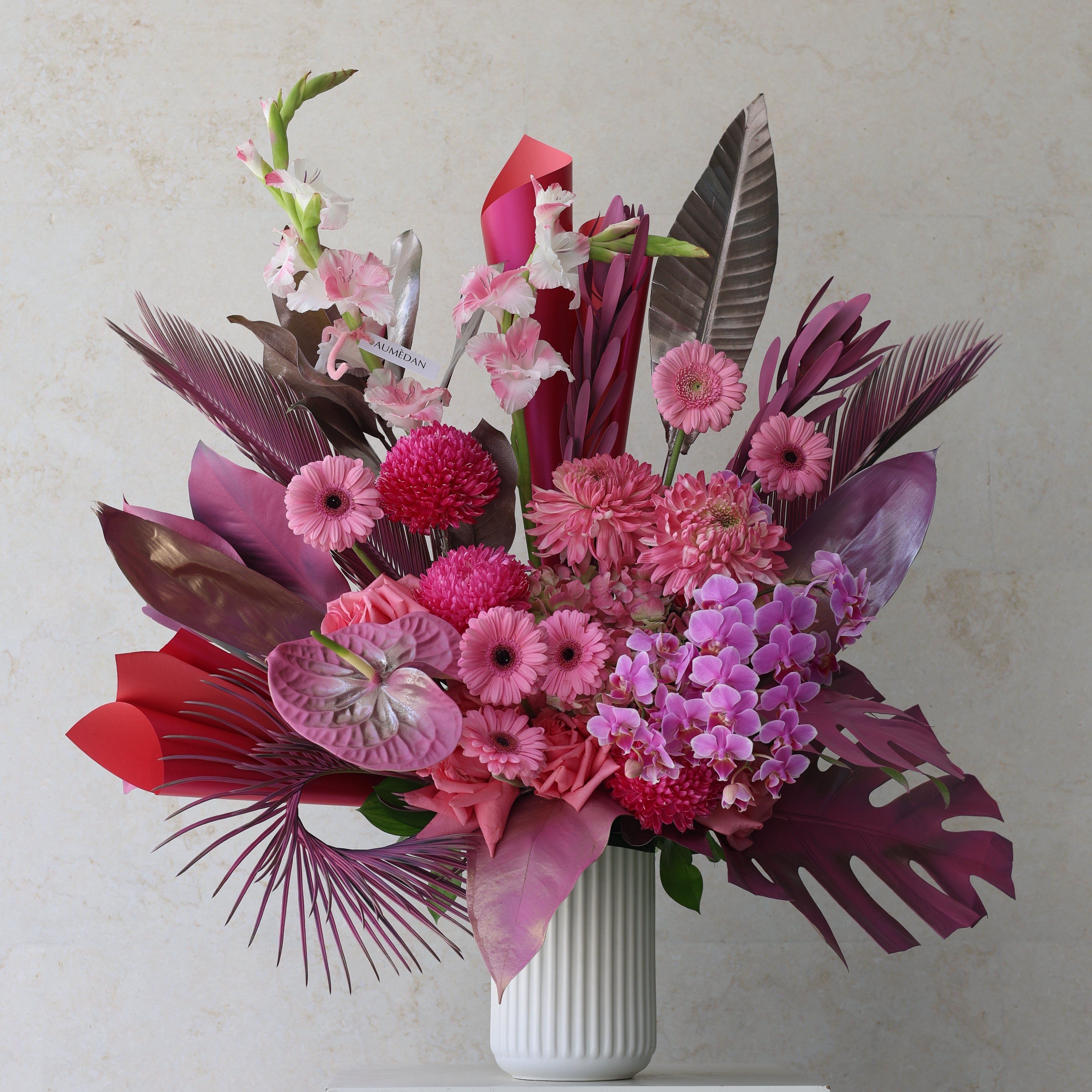 COTTON CANDY - VASE ARRANGEMENT
