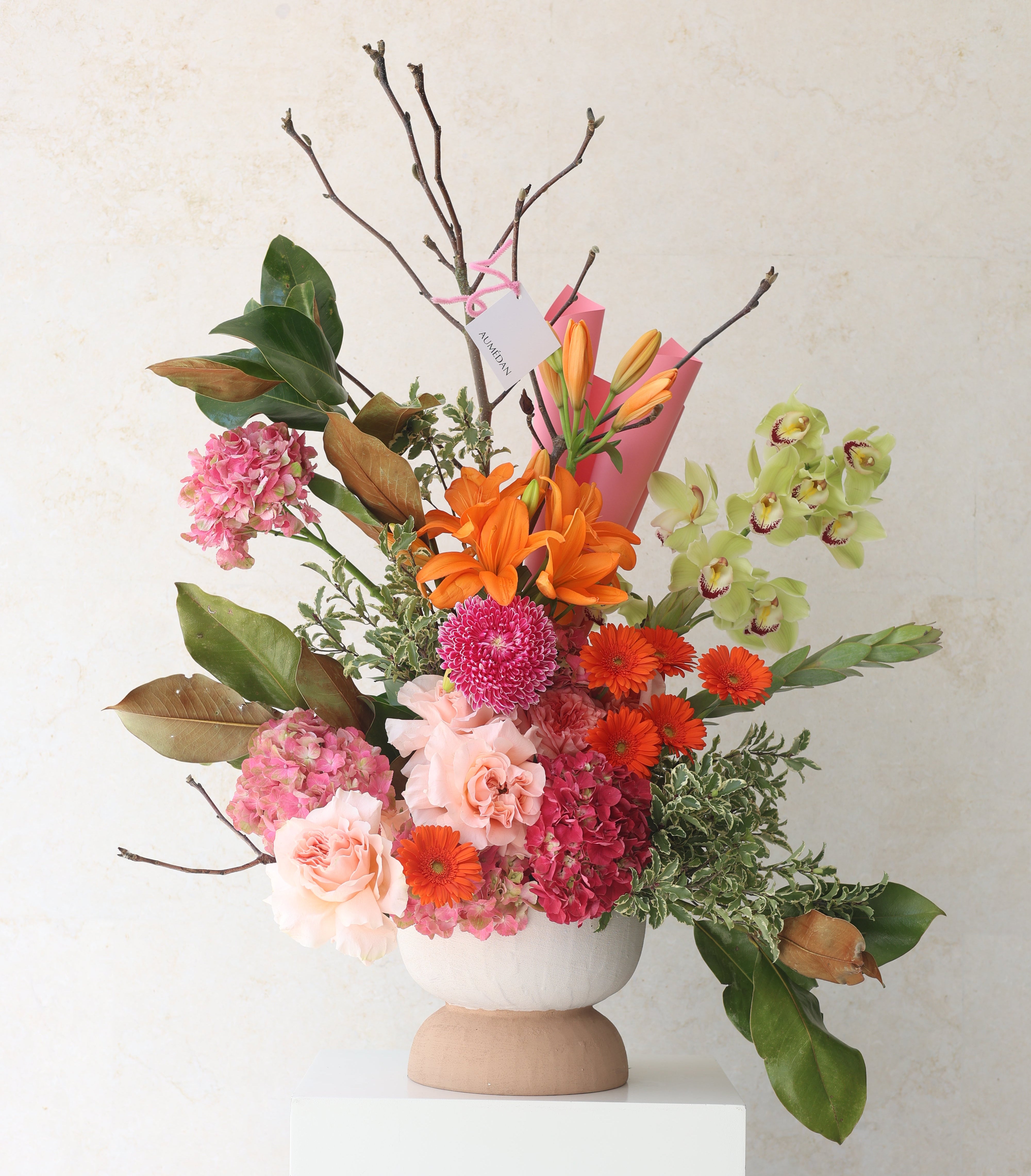 SUMMER GARDEN - VASE ARRANGEMENT