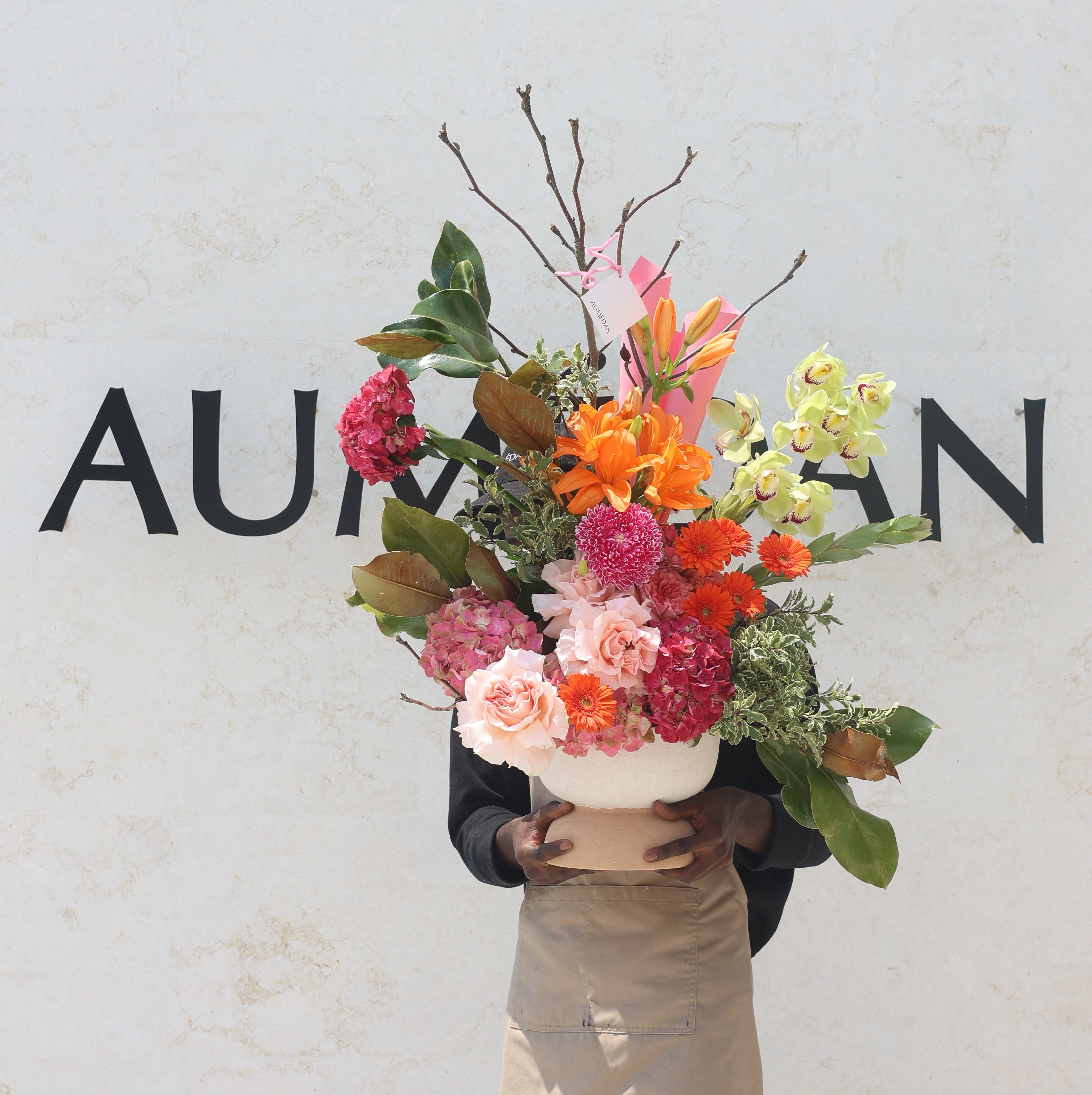 SUMMER GARDEN - VASE ARRANGEMENT