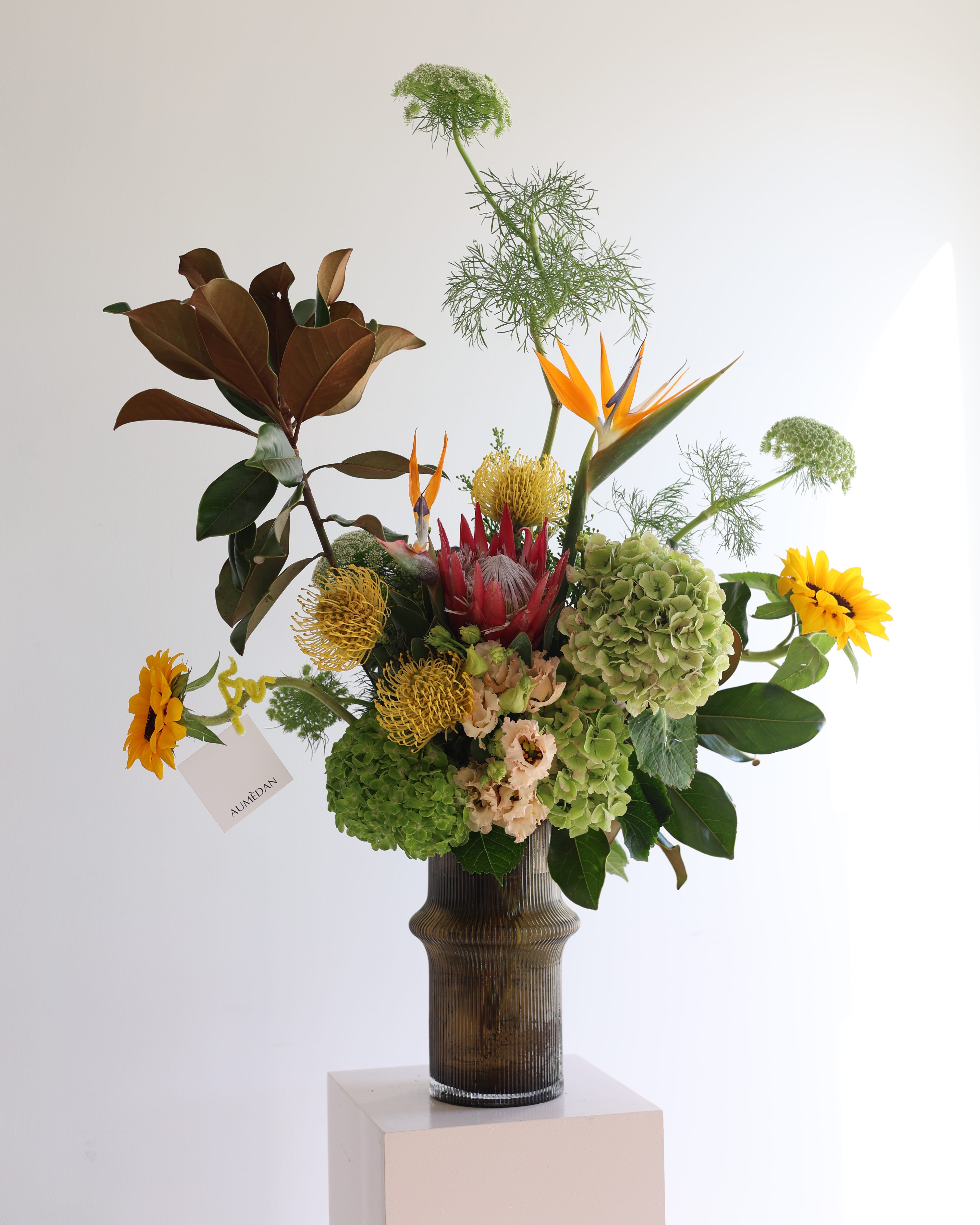 stranger greens - VASE ARRANGEMENT