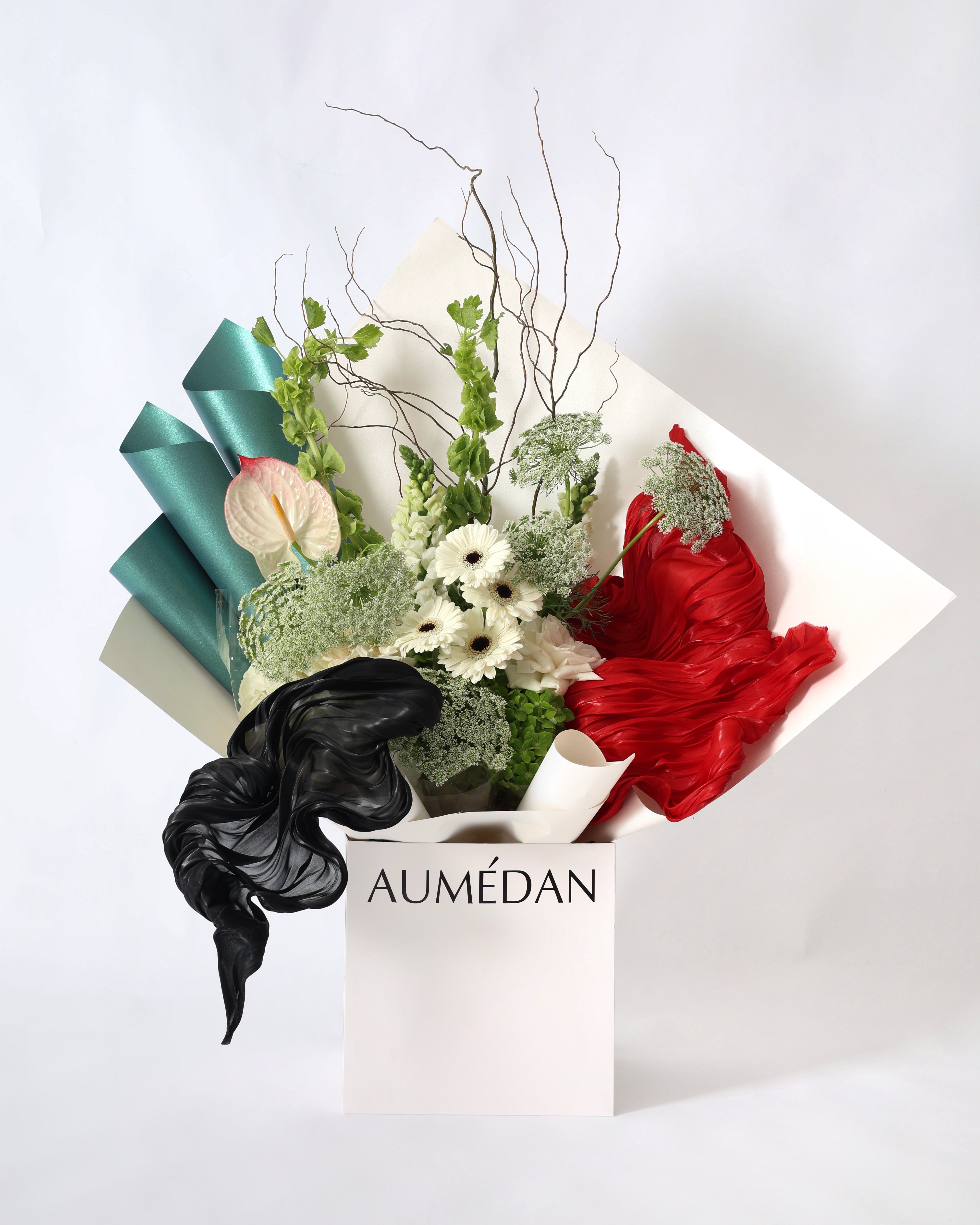 HERITAGE HUES  -  MEIDIUM BOUQUET