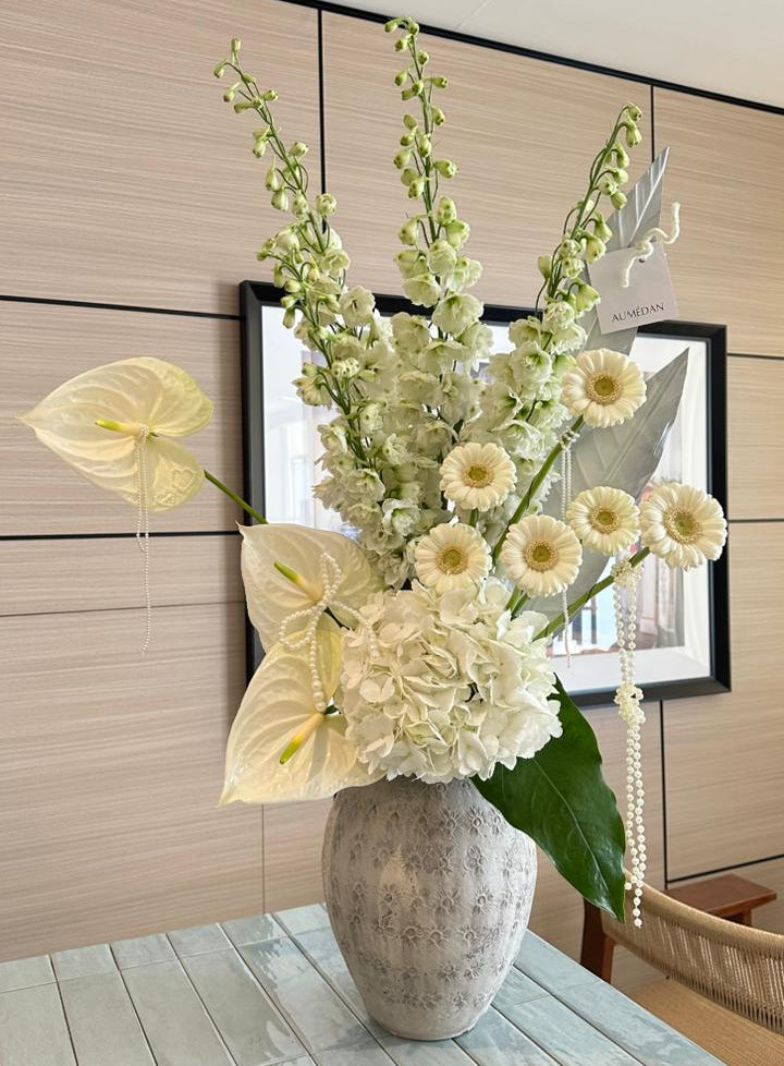 PEARLS & MORE  - VASE ARRANGEMENT