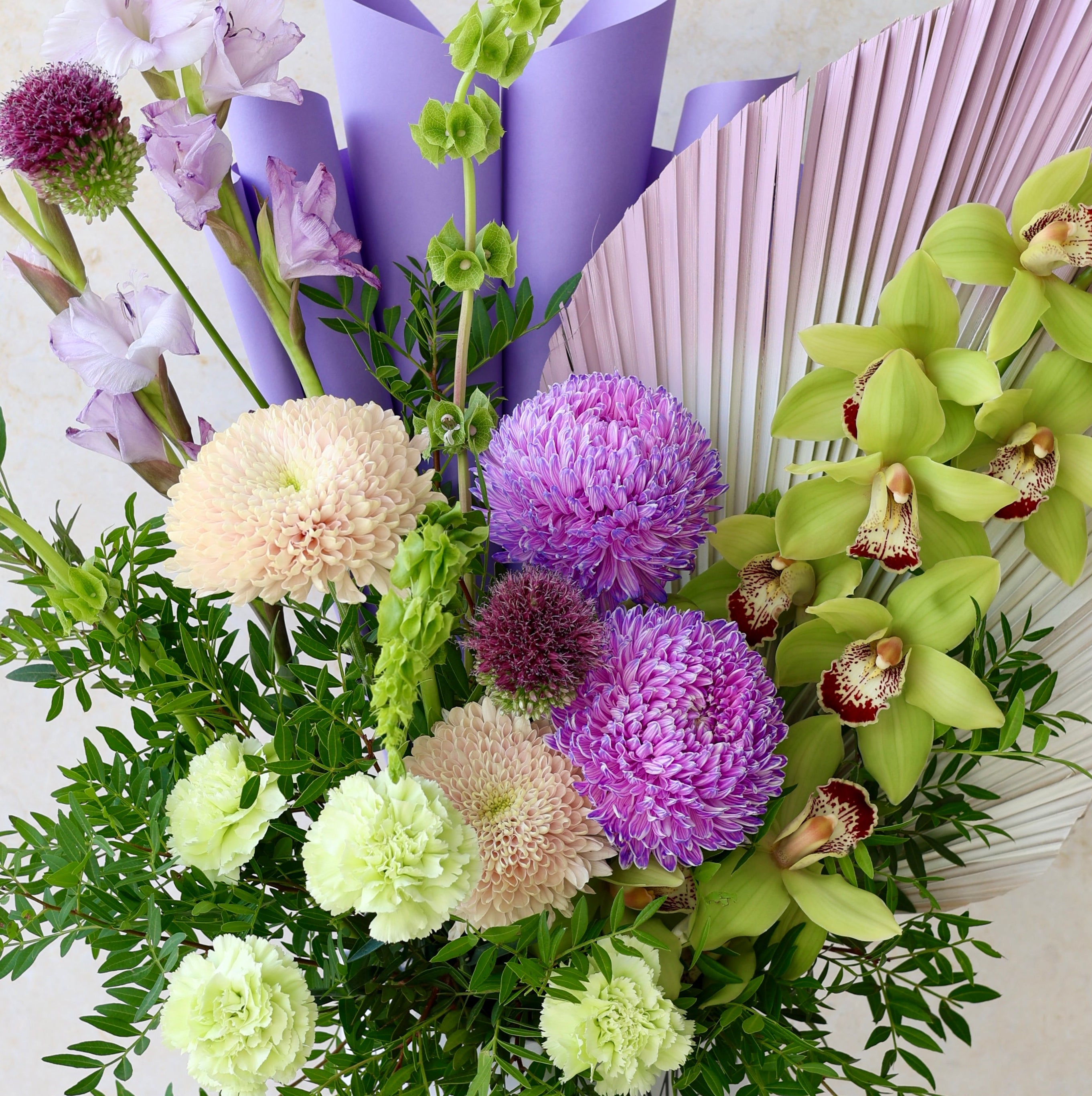 KIWI - TRITOTE BAG ARRANGEMENT